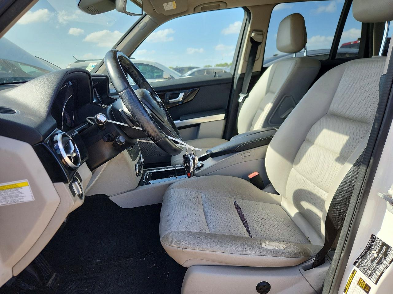 2014 Mercedes-benz Glk 350 4matic White vin: WDCGG8JB4EG215821