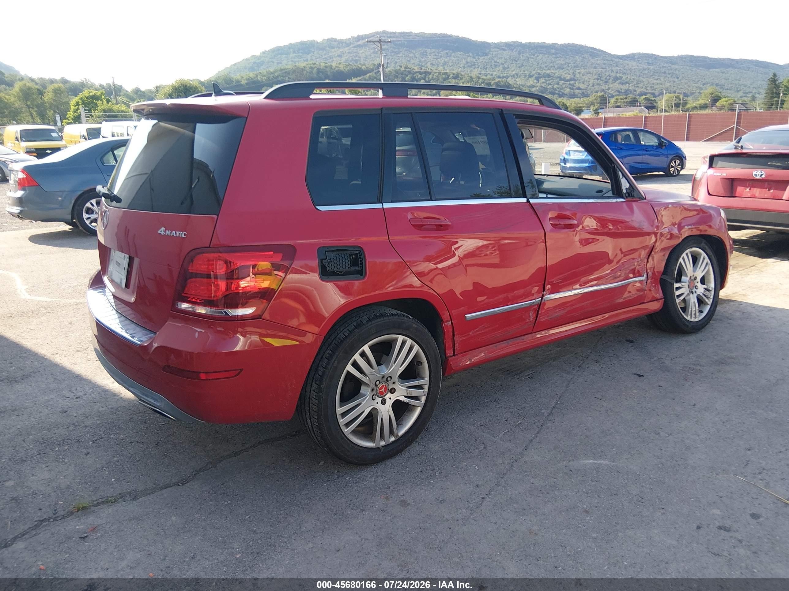 2014 Mercedes-benz Glk 350 4matic Red vin: WDCGG8JB4EG280023
