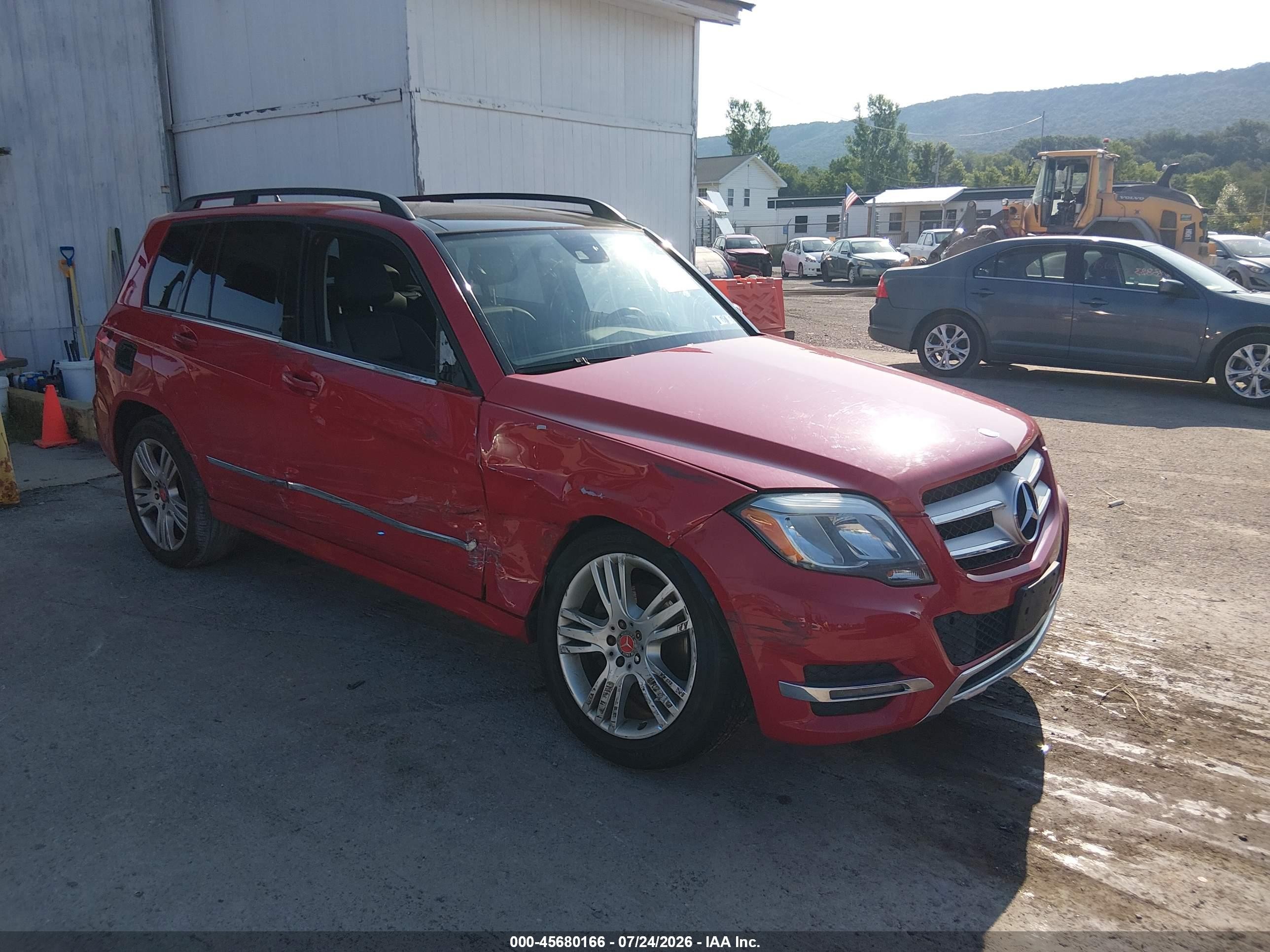 2014 Mercedes-benz Glk 350 4matic Red vin: WDCGG8JB4EG280023