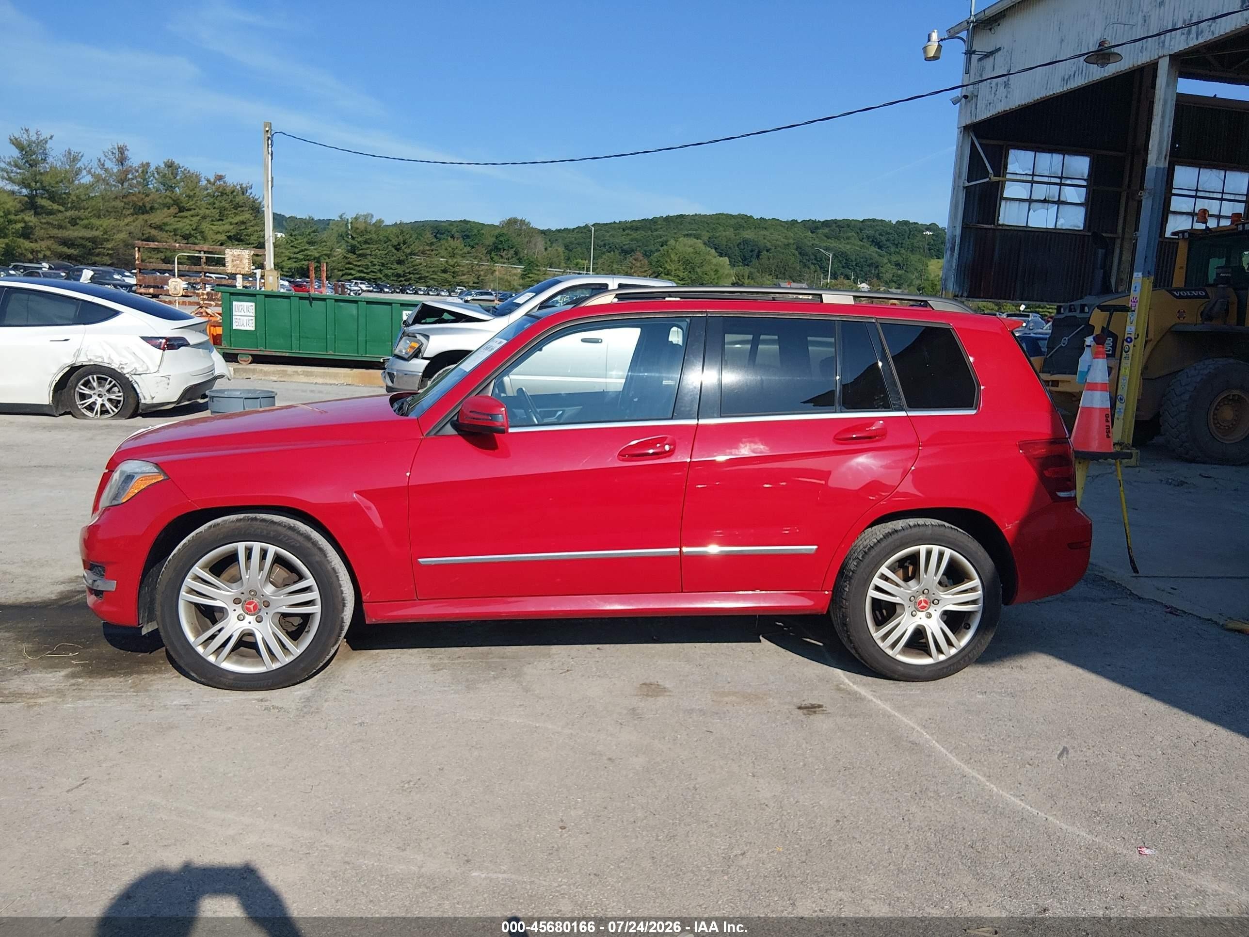 2014 Mercedes-benz Glk 350 4matic Red vin: WDCGG8JB4EG280023