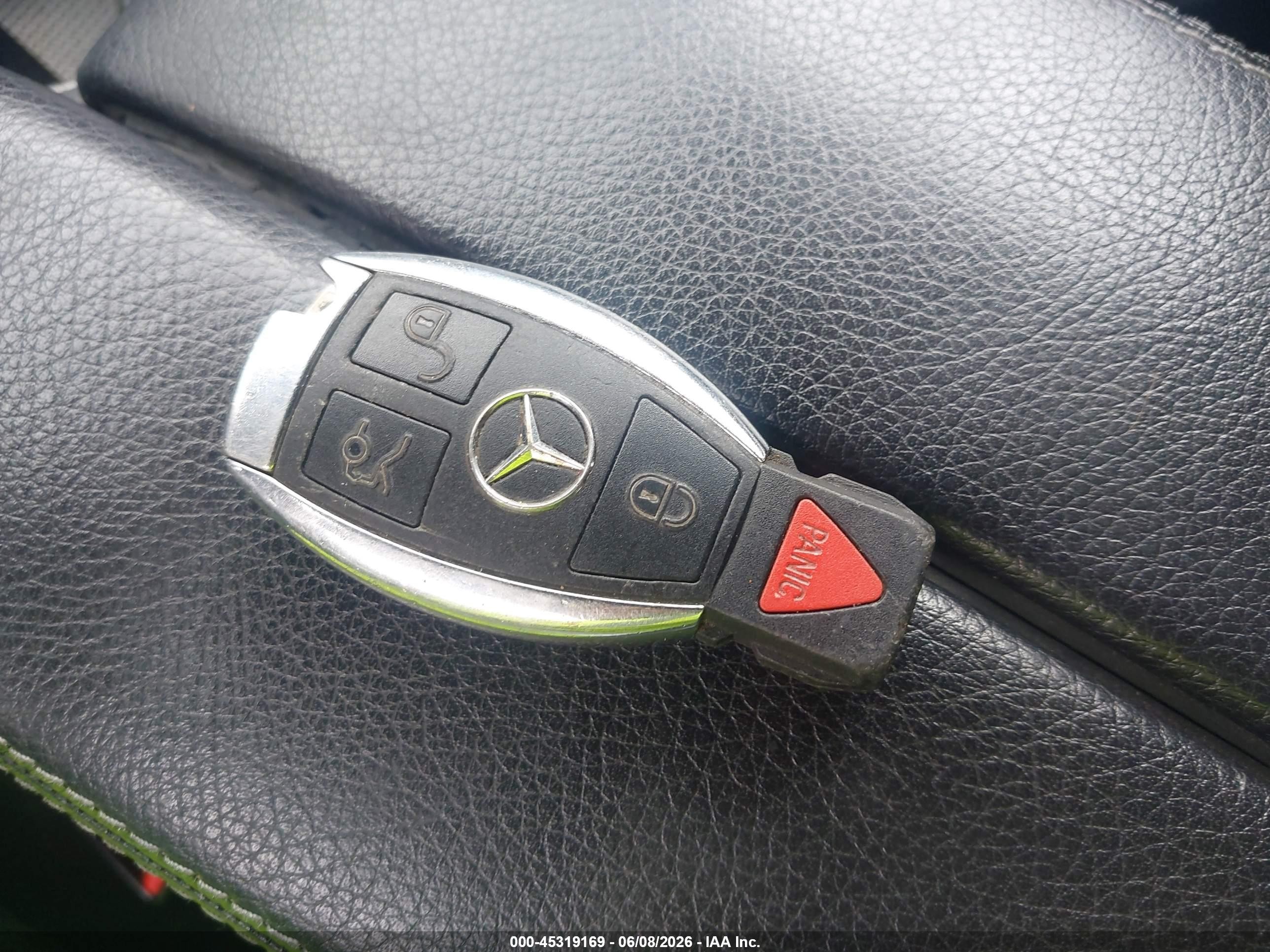 2014 Mercedes-benz Glk 350 4matic Silver vin: WDCGG8JB4EG290812