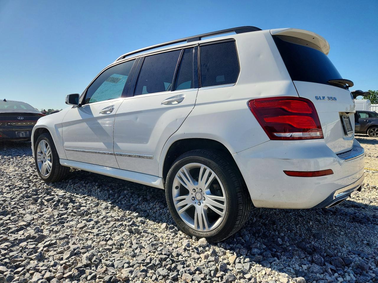 2015 Mercedes-benz Glk 350 4matic White vin: WDCGG8JB4FG393813