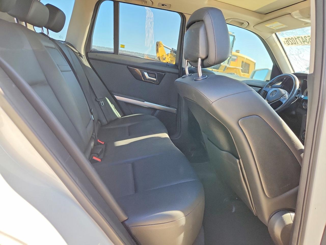 2015 Mercedes-benz Glk 350 4matic White vin: WDCGG8JB4FG393813