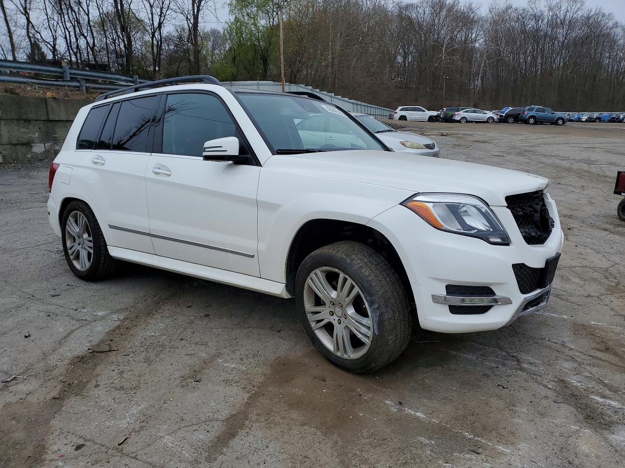 2015 Mercedes-benz Glk 350 4matic White vin: WDCGG8JB4FG395027