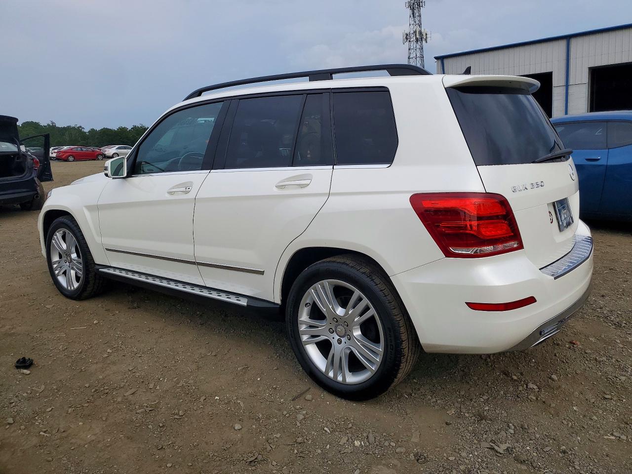 2015 Mercedes-benz Glk 350 4matic White vin: WDCGG8JB4FG436711