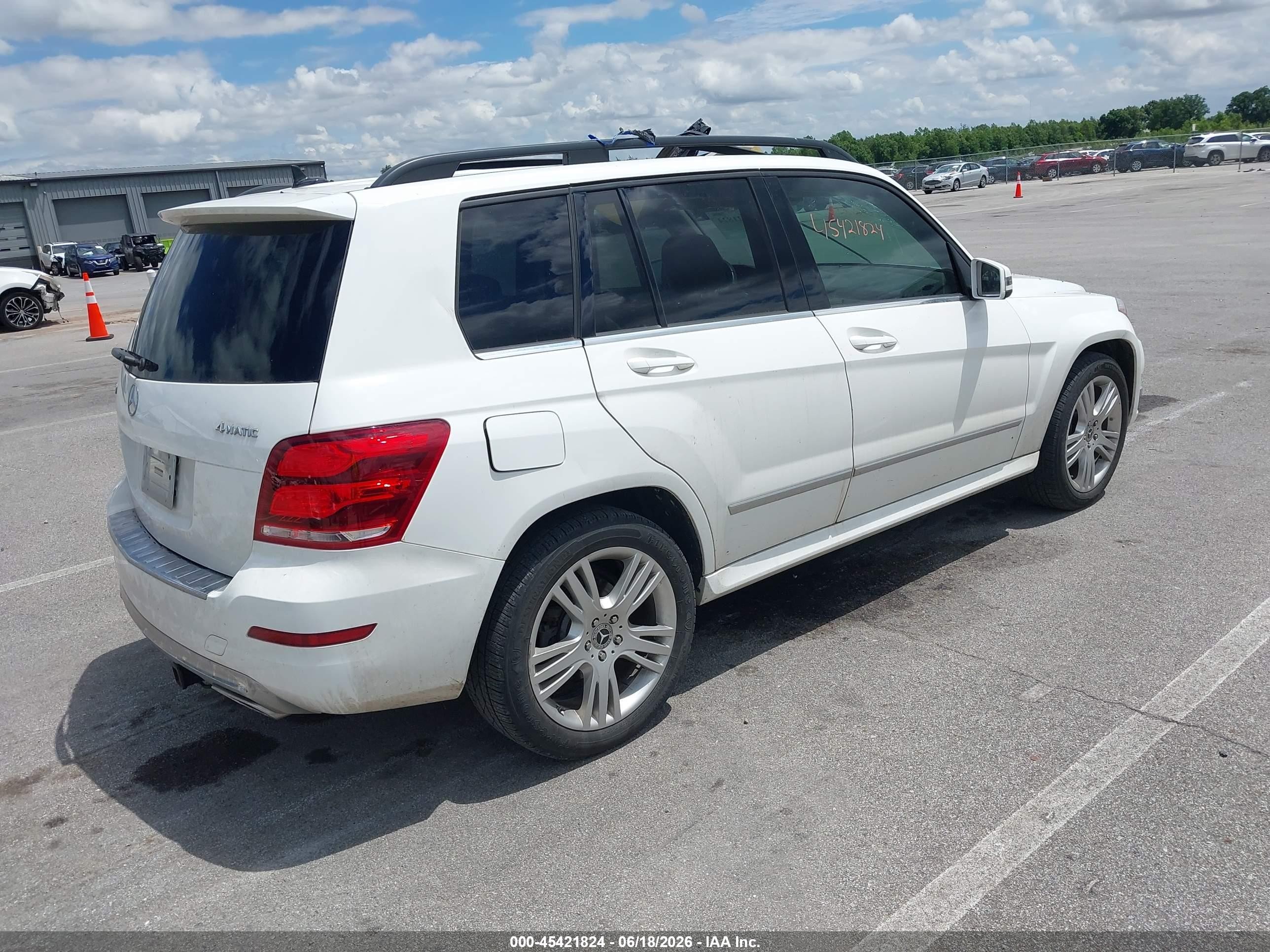 2014 Mercedes-benz Glk 350 4matic White vin: WDCGG8JB5EG171117