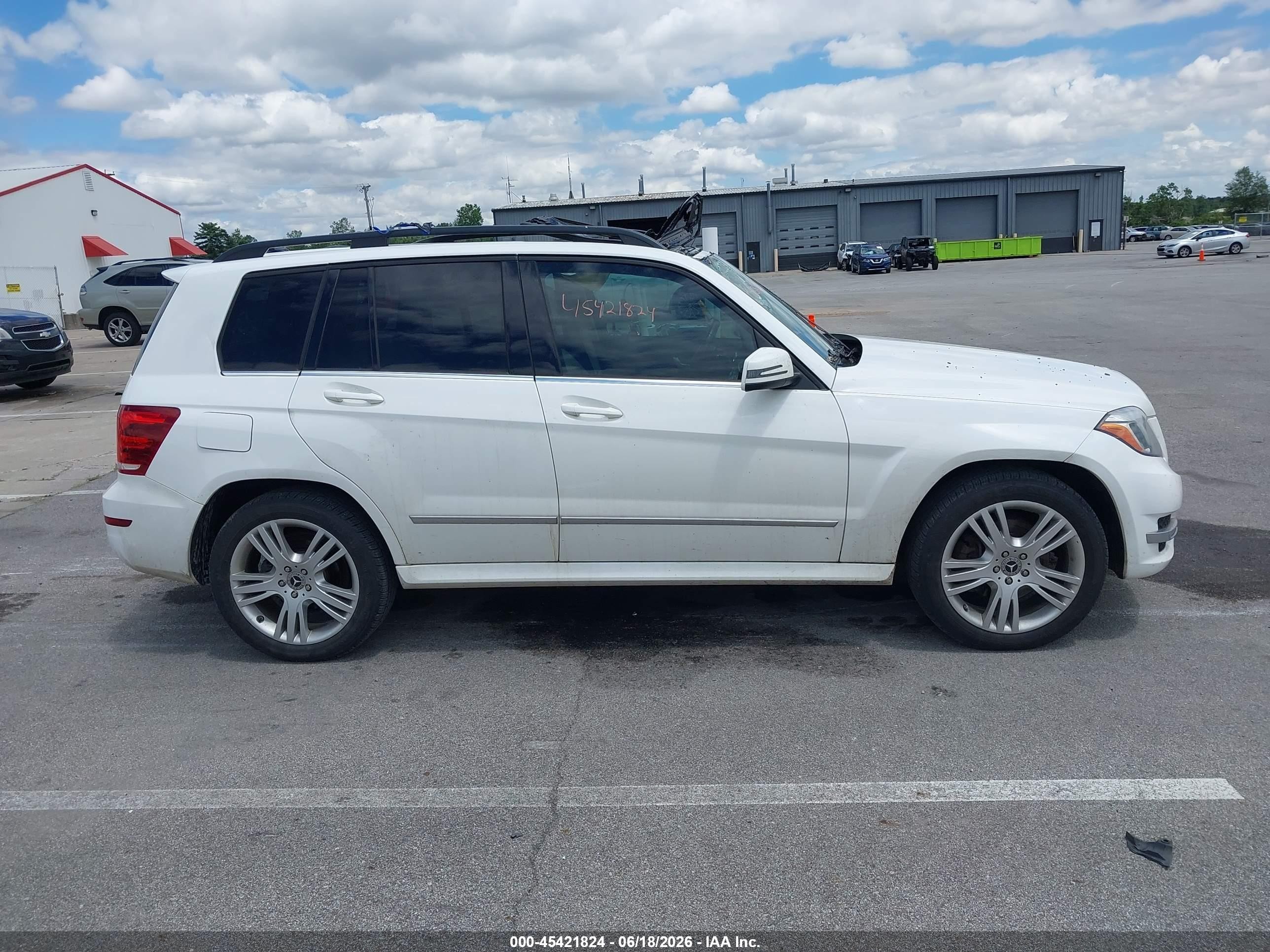 2014 Mercedes-benz Glk 350 4matic White vin: WDCGG8JB5EG171117
