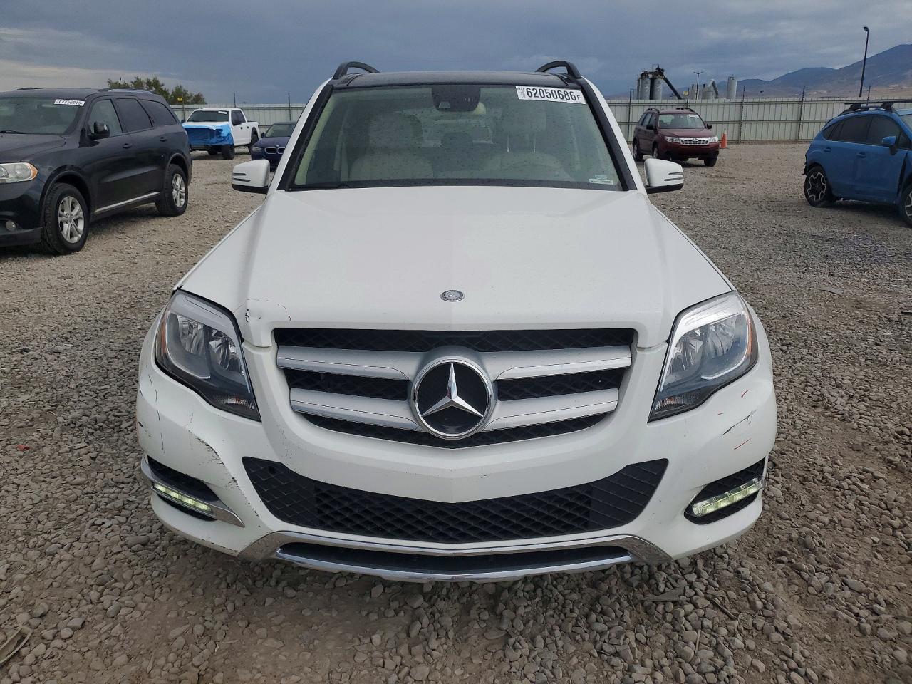 2014 Mercedes-benz Glk 350 4matic White vin: WDCGG8JB5EG223233