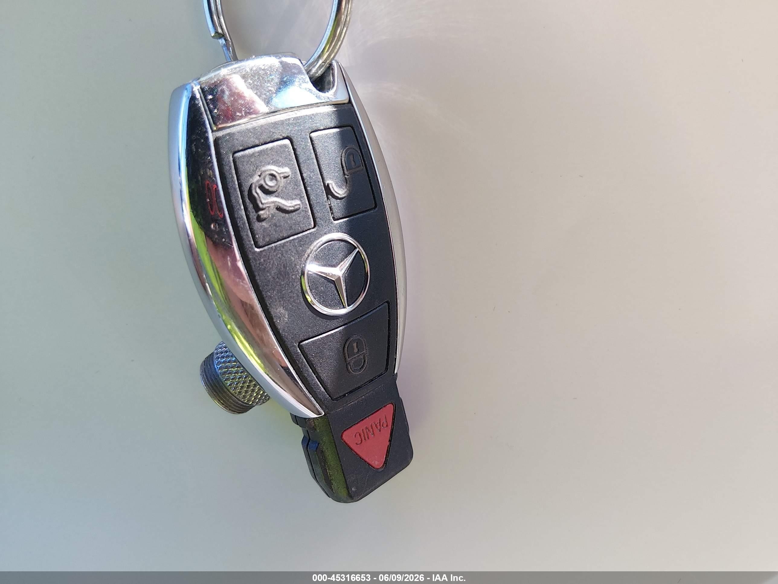 2014 Mercedes-benz Glk 350 4matic Silver vin: WDCGG8JB5EG302580