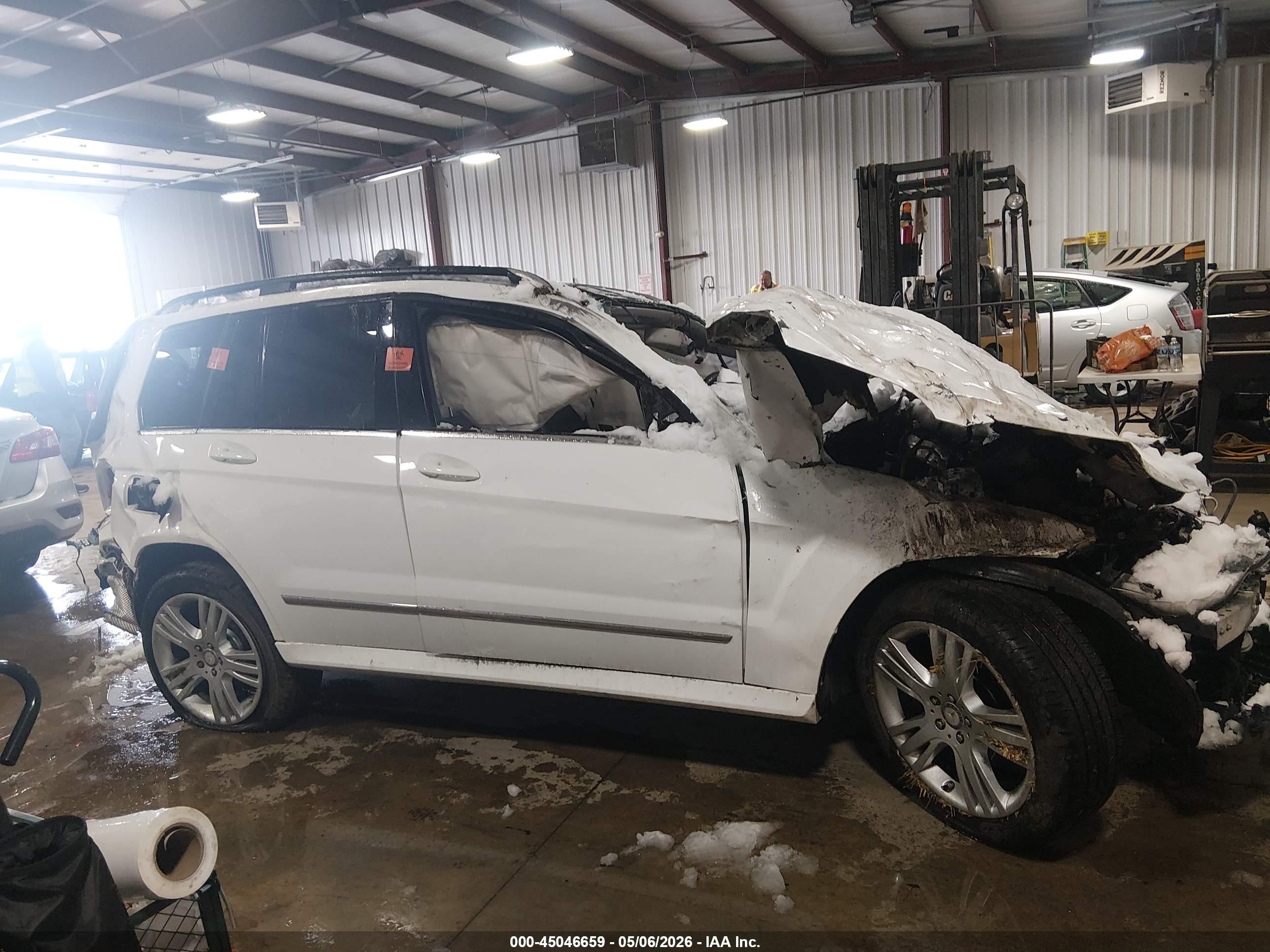 2014 Mercedes-benz Glk 350 4matic Белый vin: WDCGG8JB5EG309724