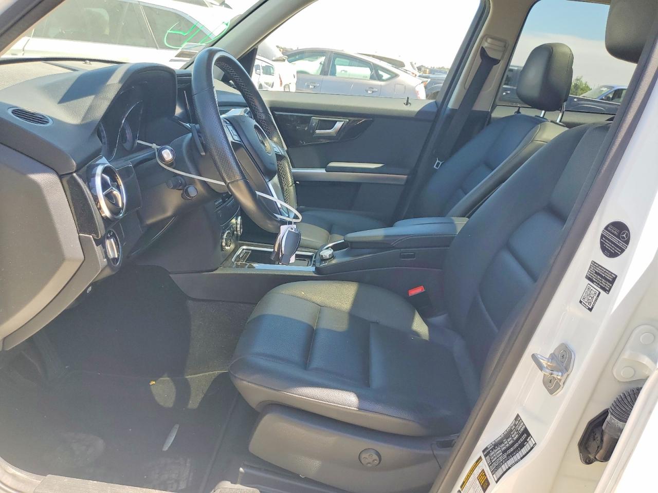 2015 Mercedes-benz Glk 350 4matic White vin: WDCGG8JB5FG414023