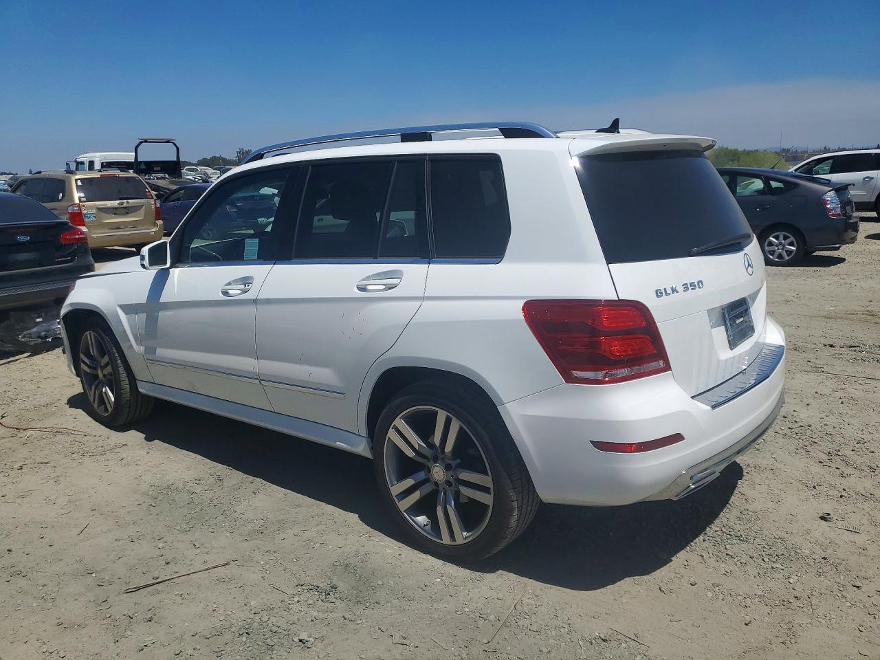 2015 Mercedes-benz Glk 350 4matic White vin: WDCGG8JB5FG414023
