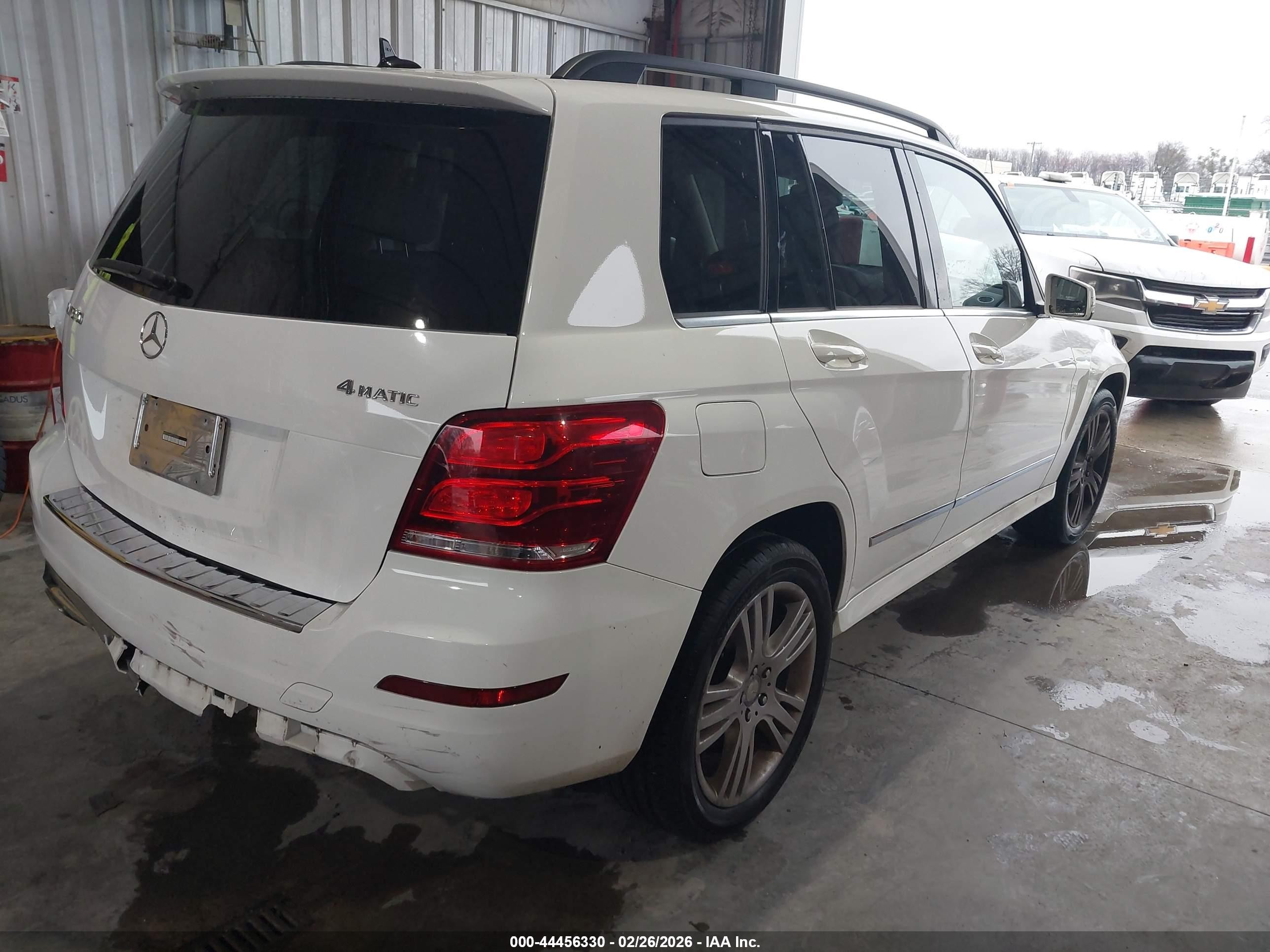 2015 Mercedes-benz Glk 350 4matic Белый vin: WDCGG8JB5FG430027
