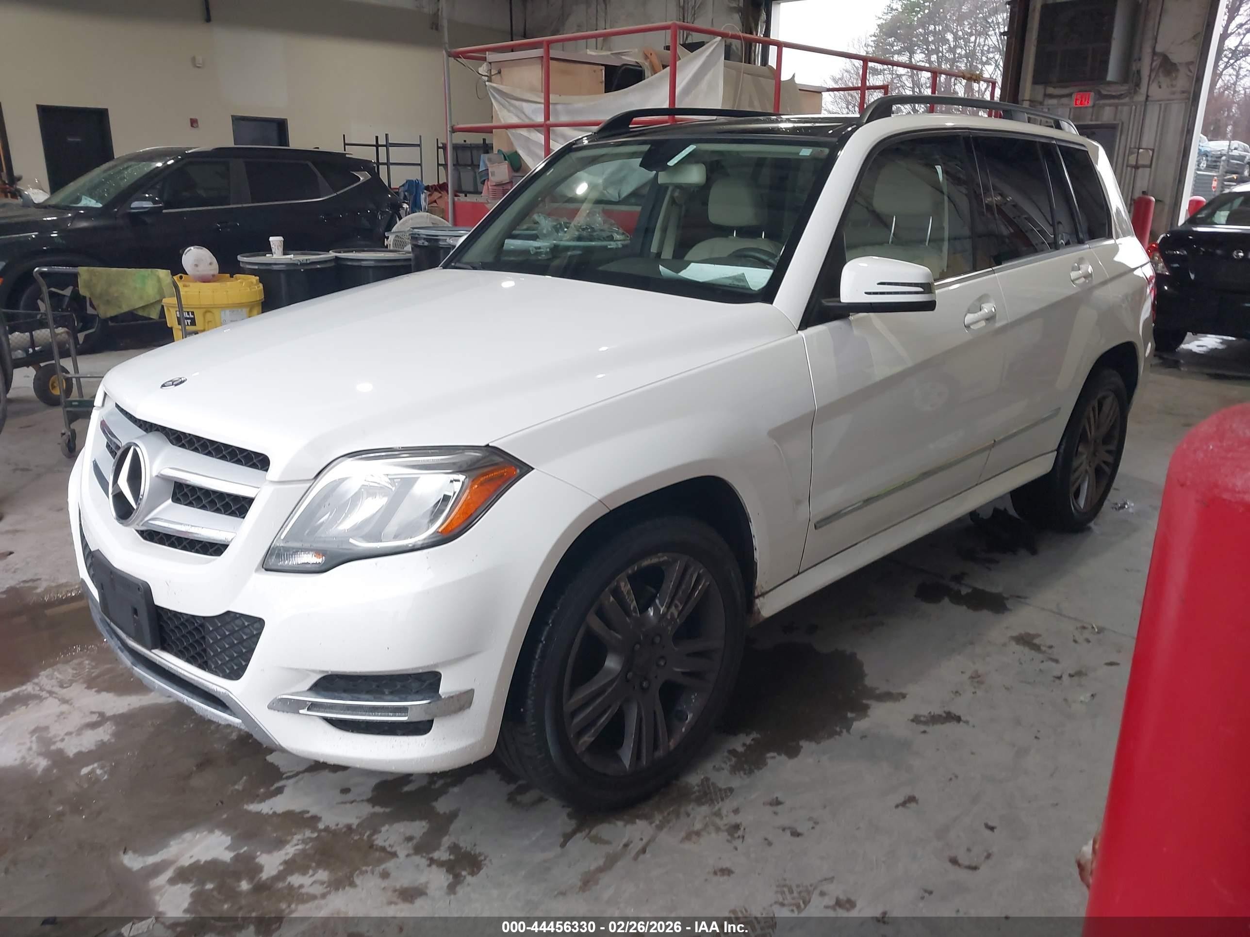 2015 Mercedes-benz Glk 350 4matic Белый vin: WDCGG8JB5FG430027