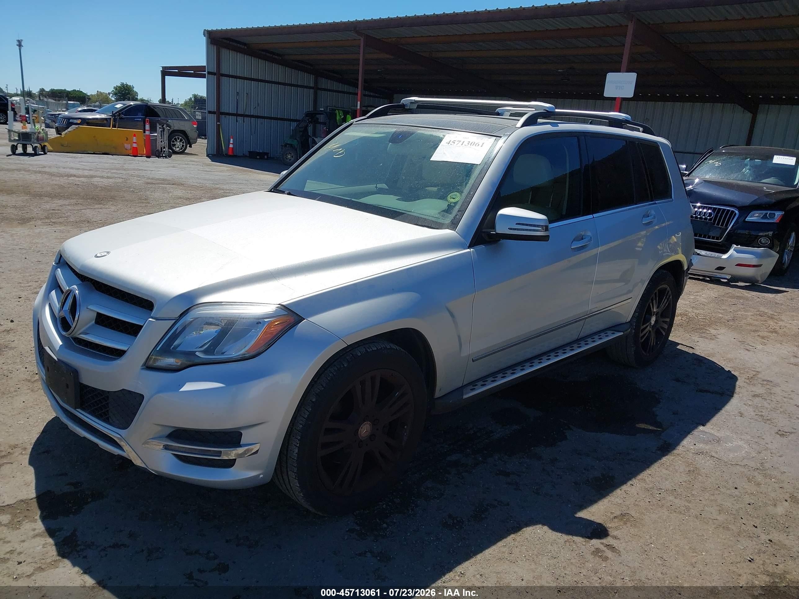2013 Mercedes-benz Glk 350 4matic Silver vin: WDCGG8JB6DG040535