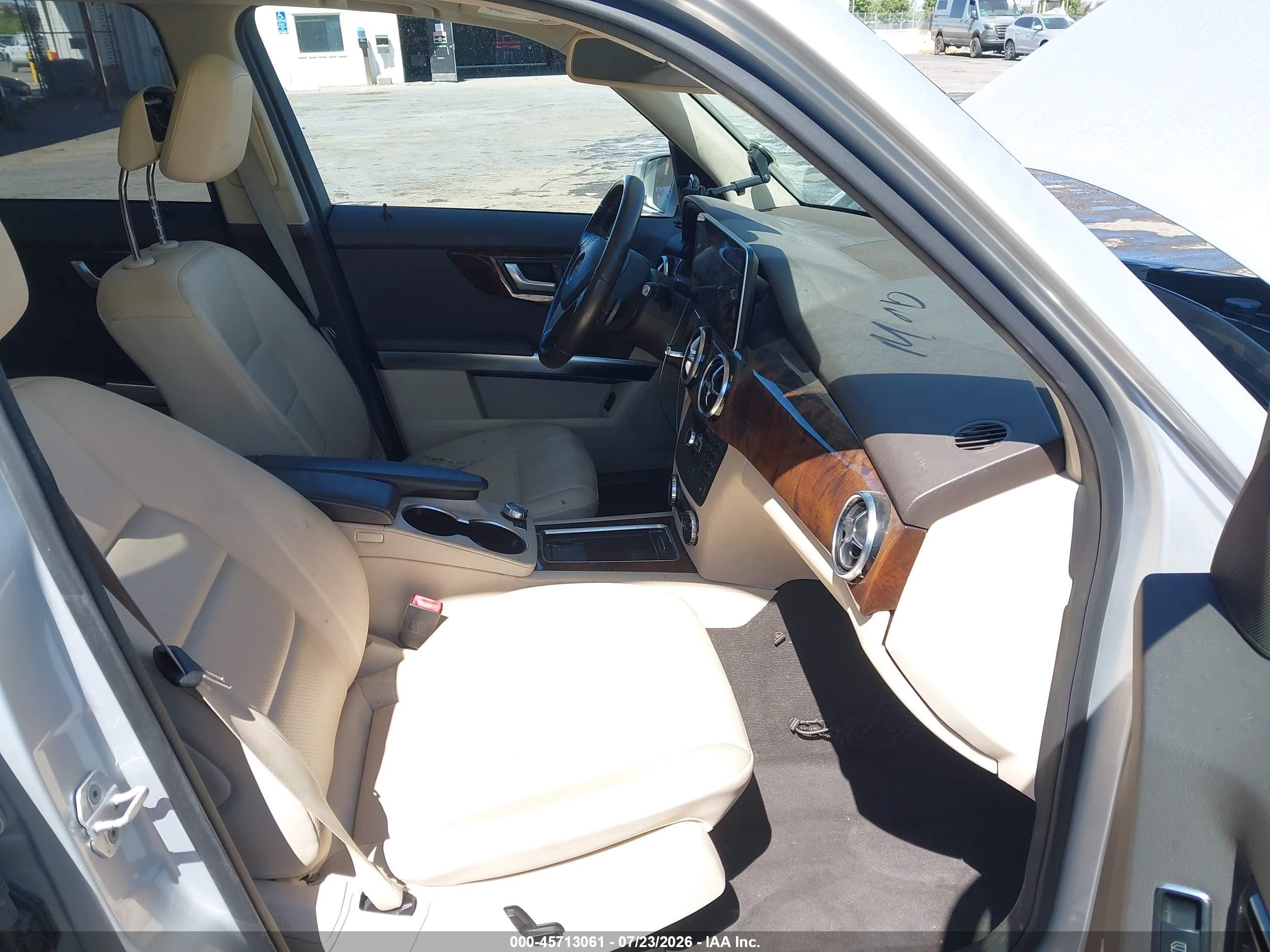2013 Mercedes-benz Glk 350 4matic Silver vin: WDCGG8JB6DG040535