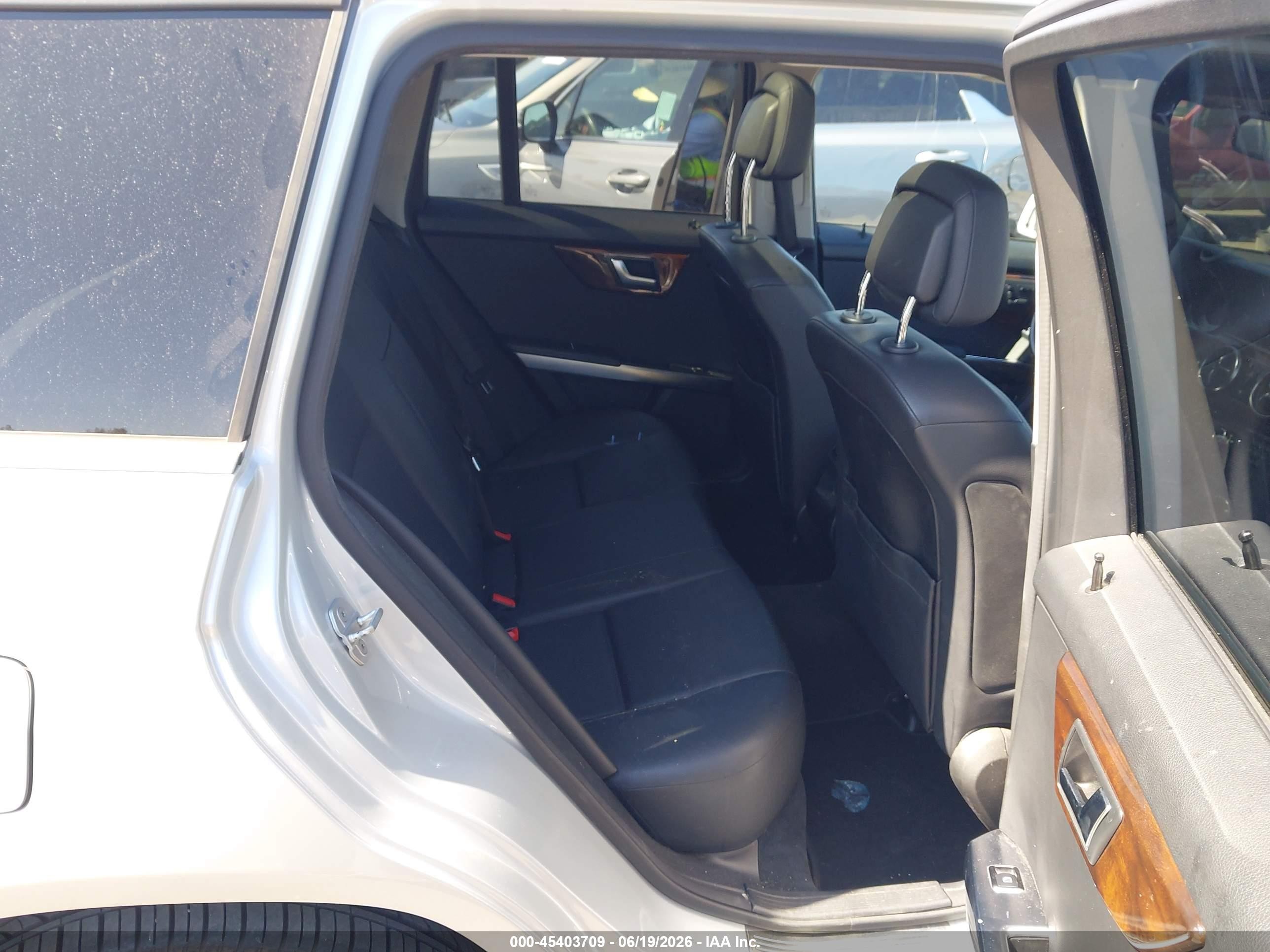 2013 Mercedes-benz Glk 350 4matic Silver vin: WDCGG8JB6DG042396