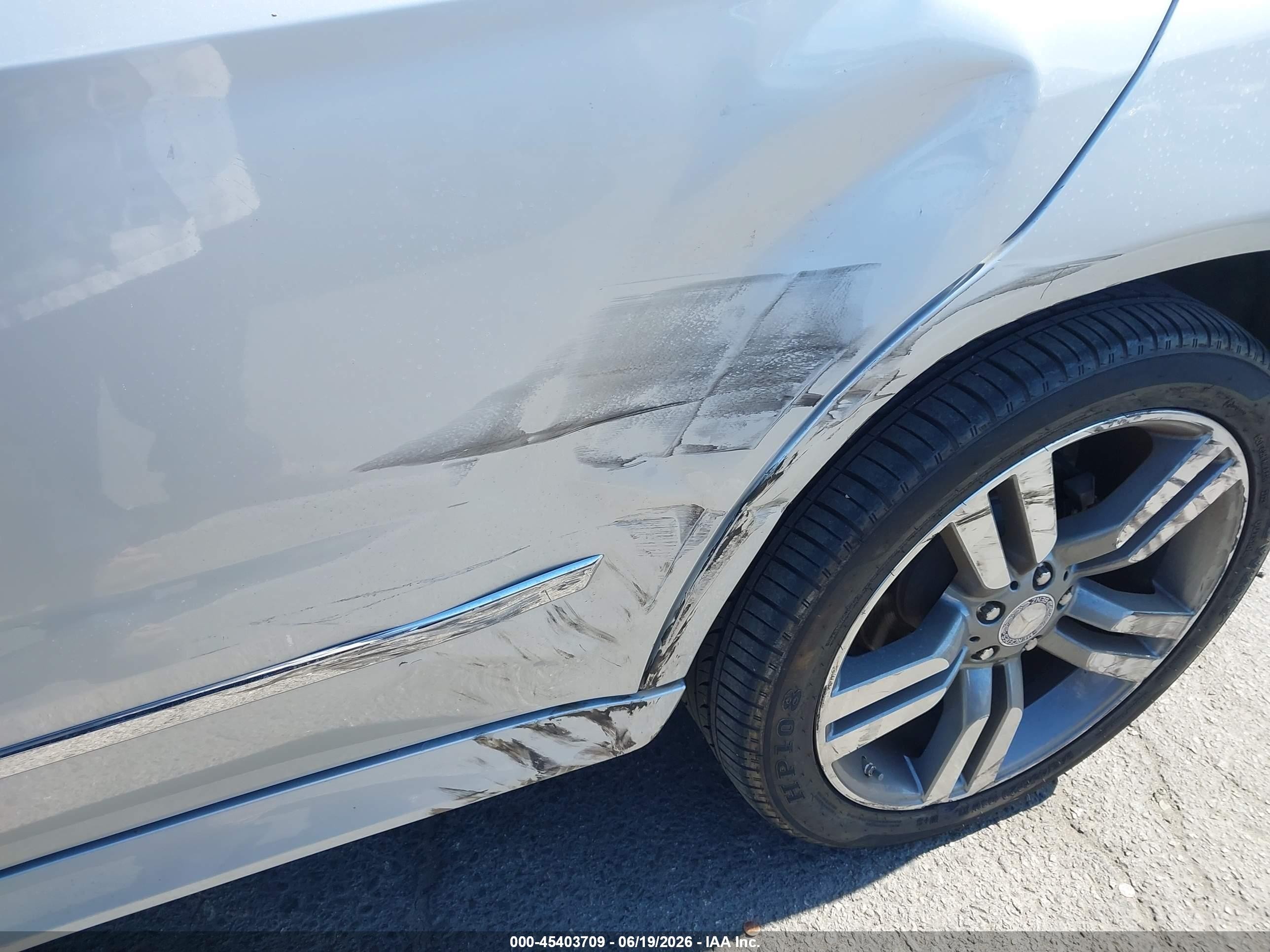 2013 Mercedes-benz Glk 350 4matic Silver vin: WDCGG8JB6DG042396