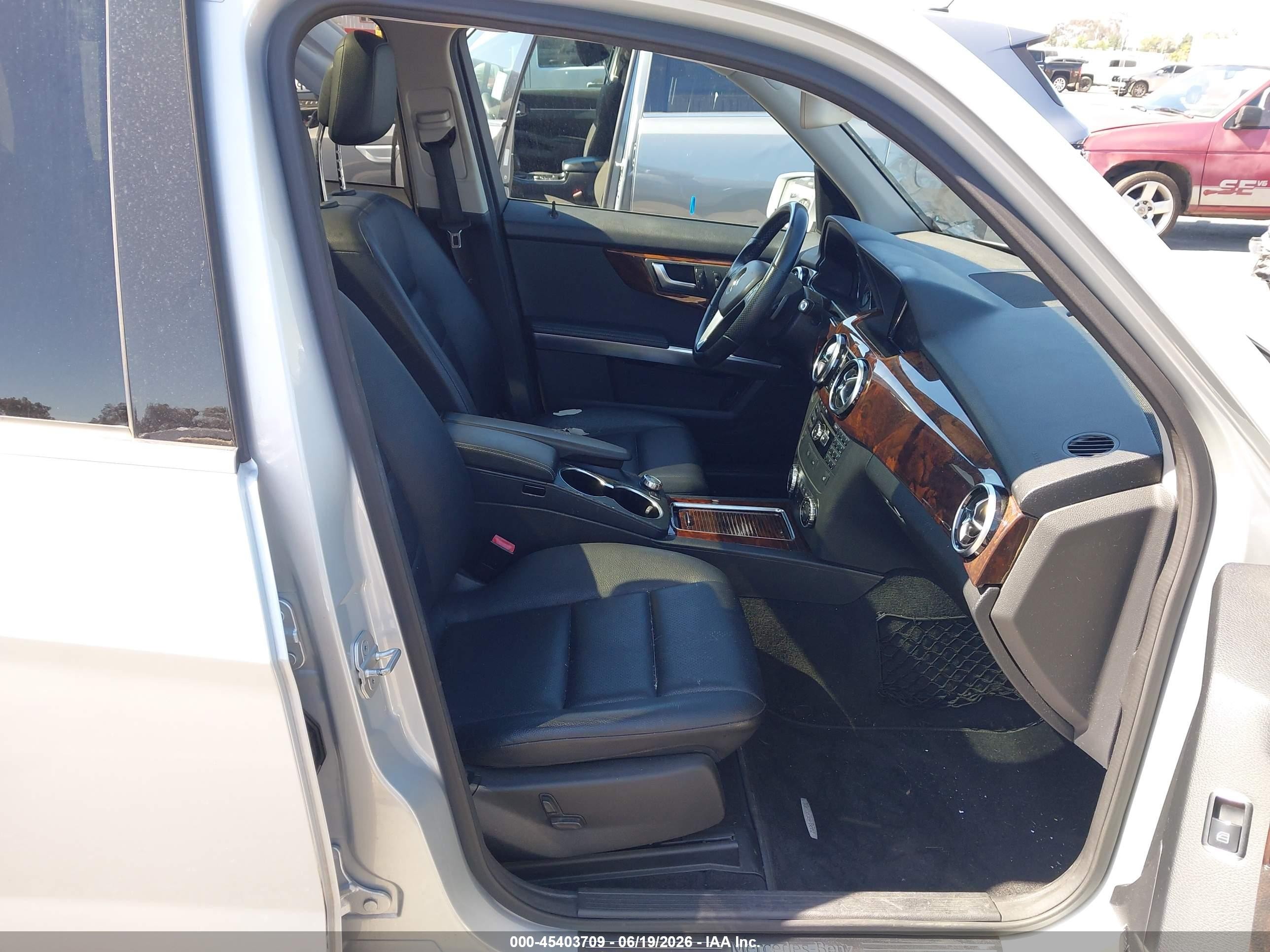 2013 Mercedes-benz Glk 350 4matic Silver vin: WDCGG8JB6DG042396