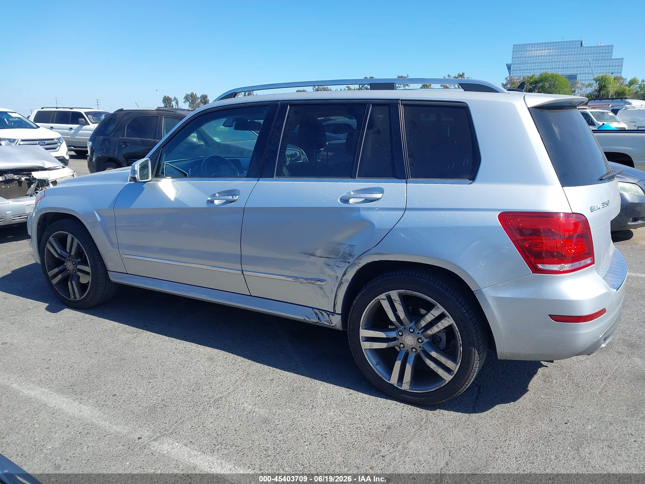2013 Mercedes-benz Glk 350 4matic Silver vin: WDCGG8JB6DG042396