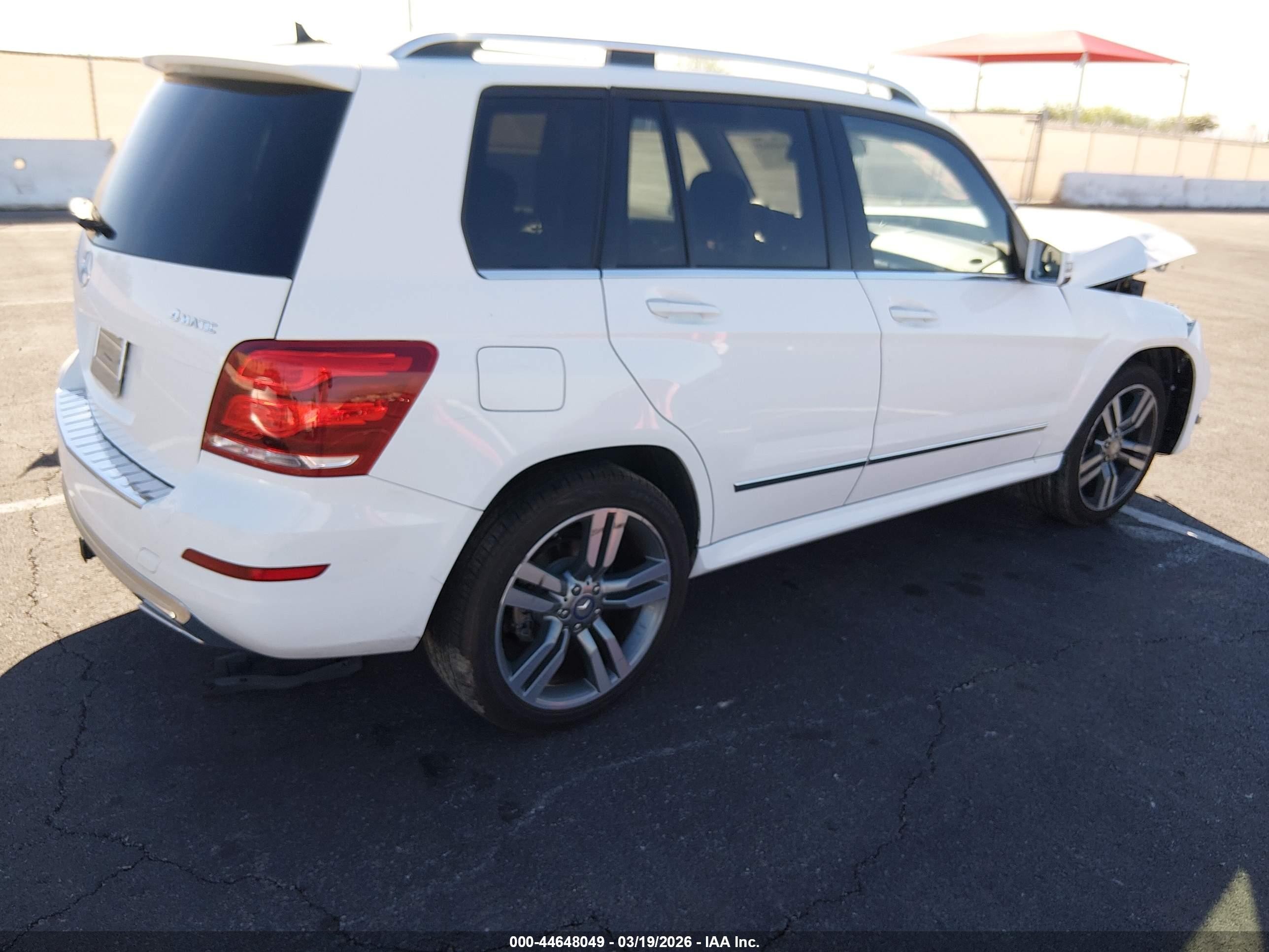 2013 Mercedes-benz Glk 350 4matic Белый vin: WDCGG8JB6DG053284