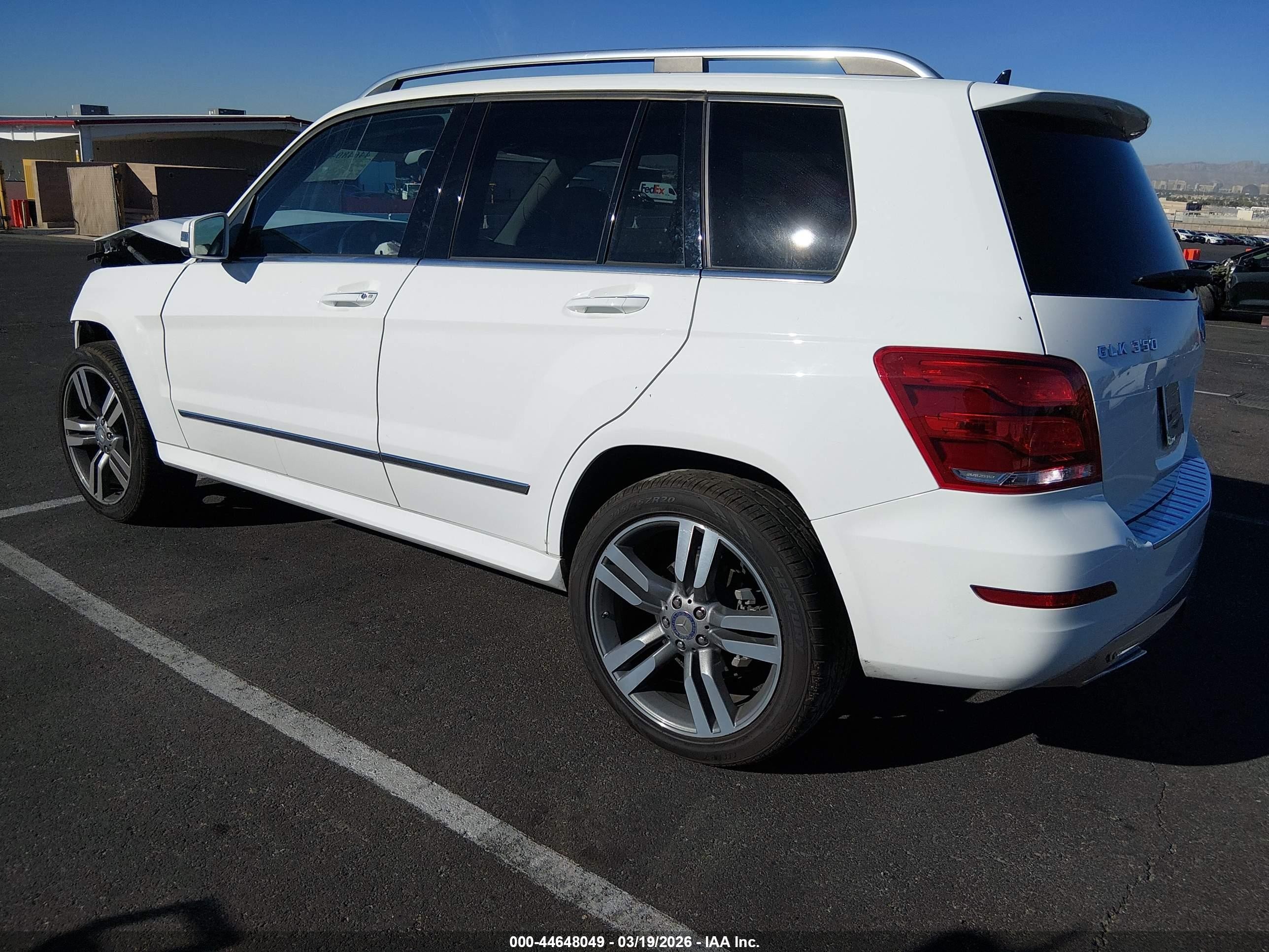 2013 Mercedes-benz Glk 350 4matic Белый vin: WDCGG8JB6DG053284