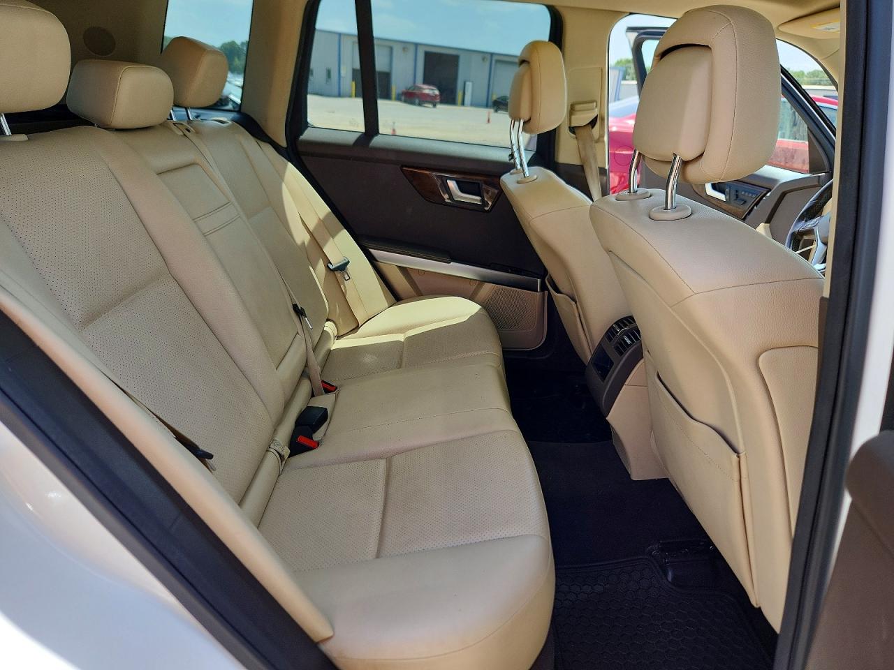2014 Mercedes-benz Glk 350 4matic White vin: WDCGG8JB6EG300658