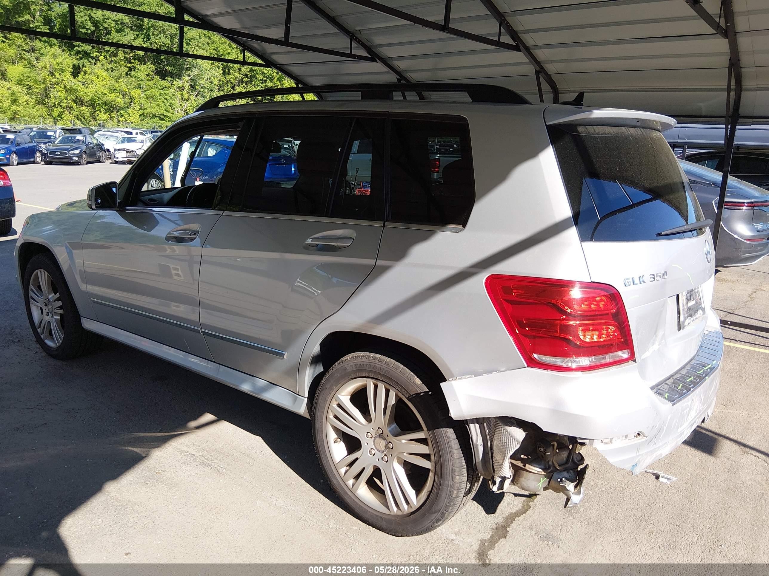 2015 Mercedes-benz Glk 350 4matic Серебряный vin: WDCGG8JB6FG364054