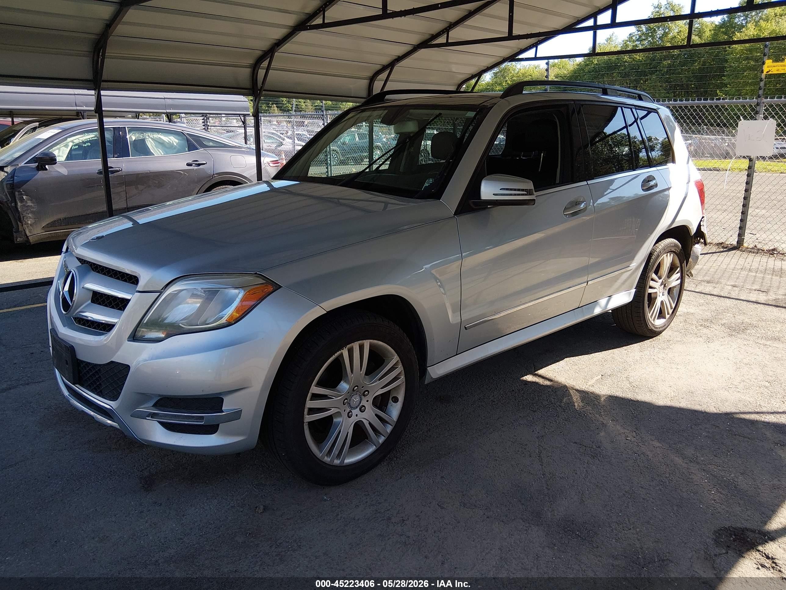 2015 Mercedes-benz Glk 350 4matic Серебряный vin: WDCGG8JB6FG364054
