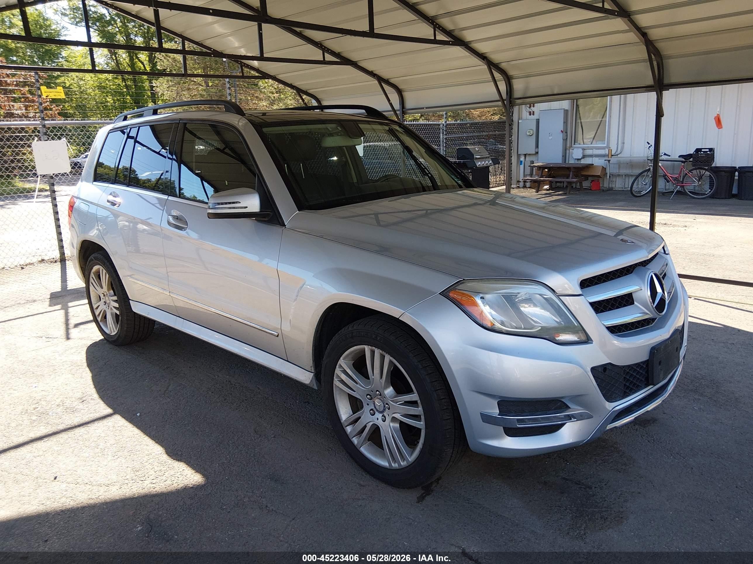 2015 Mercedes-benz Glk 350 4matic Silver vin: WDCGG8JB6FG364054
