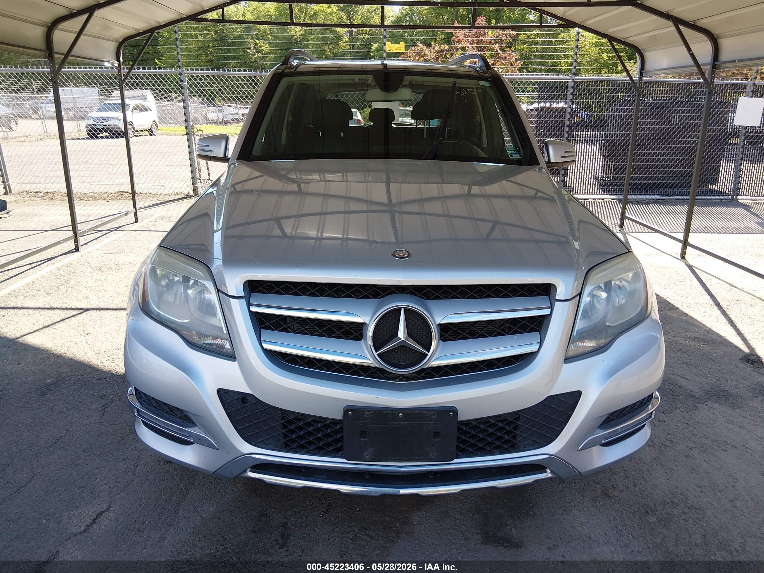 2015 Mercedes-benz Glk 350 4matic Серебряный vin: WDCGG8JB6FG364054