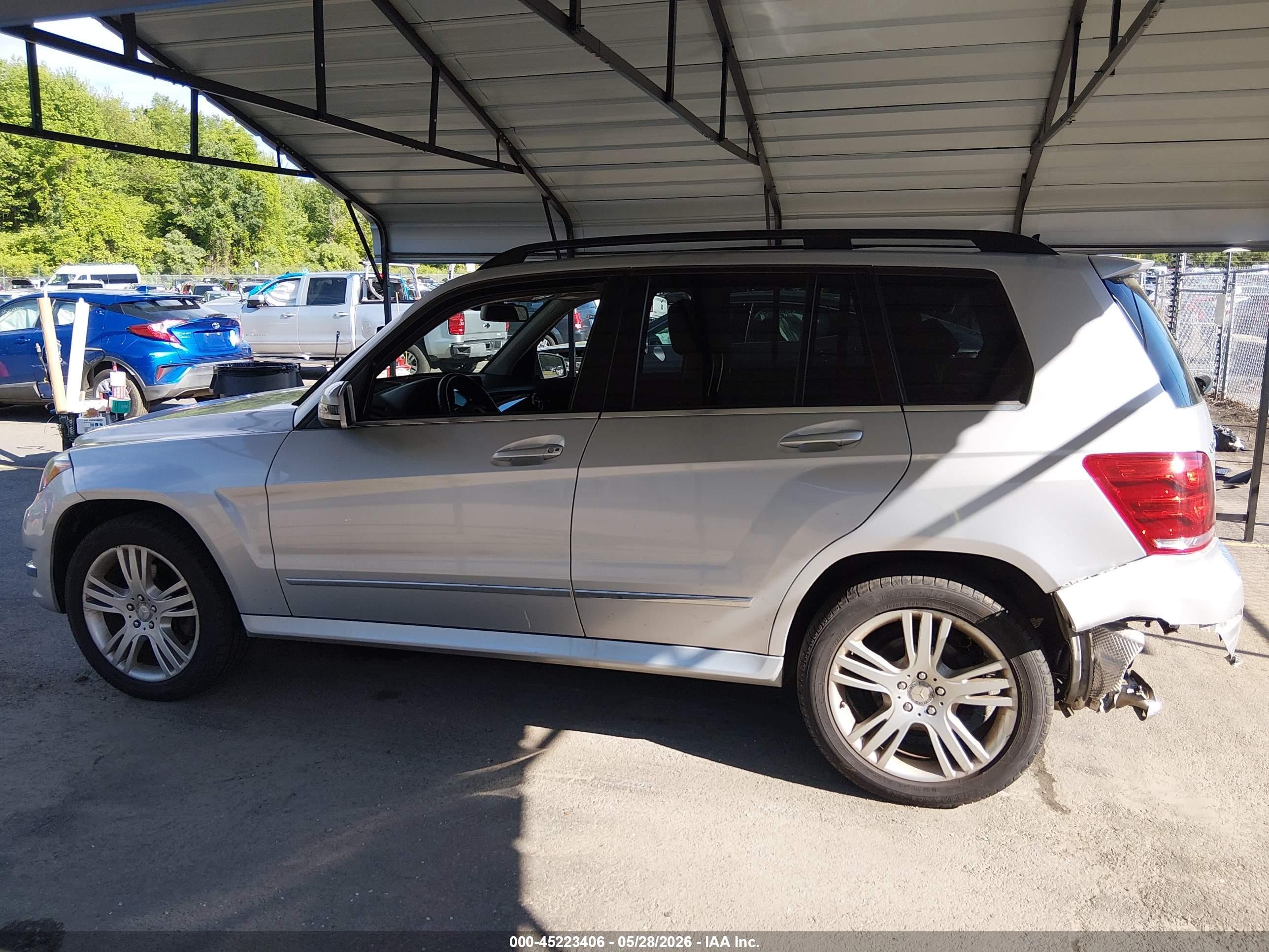 2015 Mercedes-benz Glk 350 4matic Серебряный vin: WDCGG8JB6FG364054