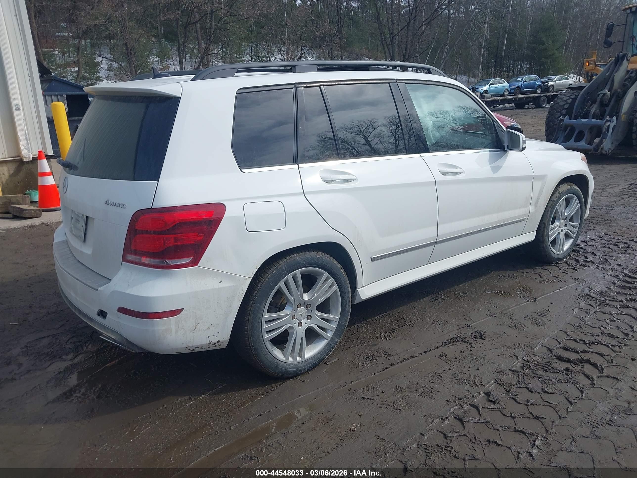 2013 Mercedes-benz Glk 350 4matic White vin: WDCGG8JB7DF964150