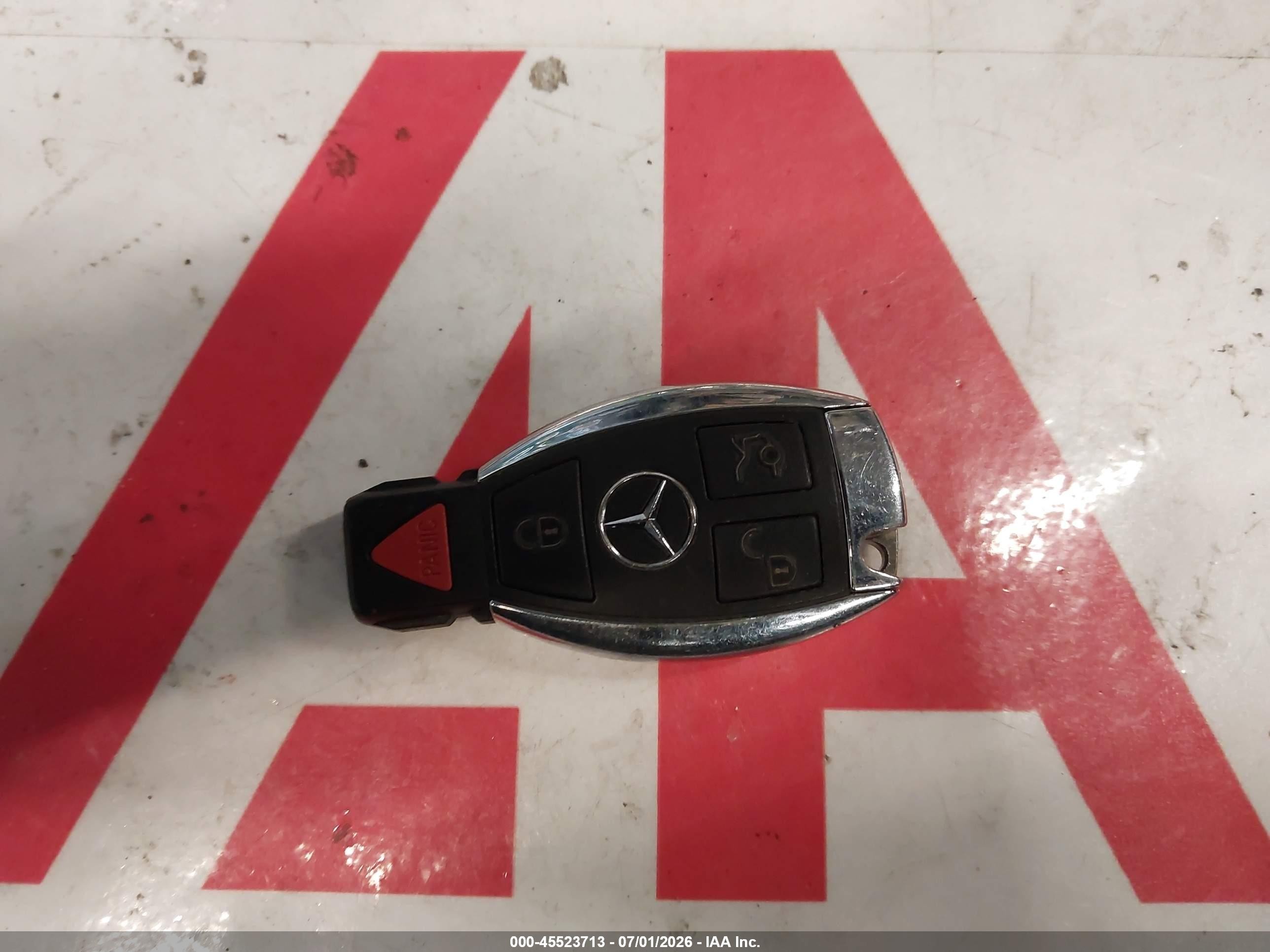 2013 Mercedes-benz Glk 350 4matic Черный vin: WDCGG8JB7DG140000