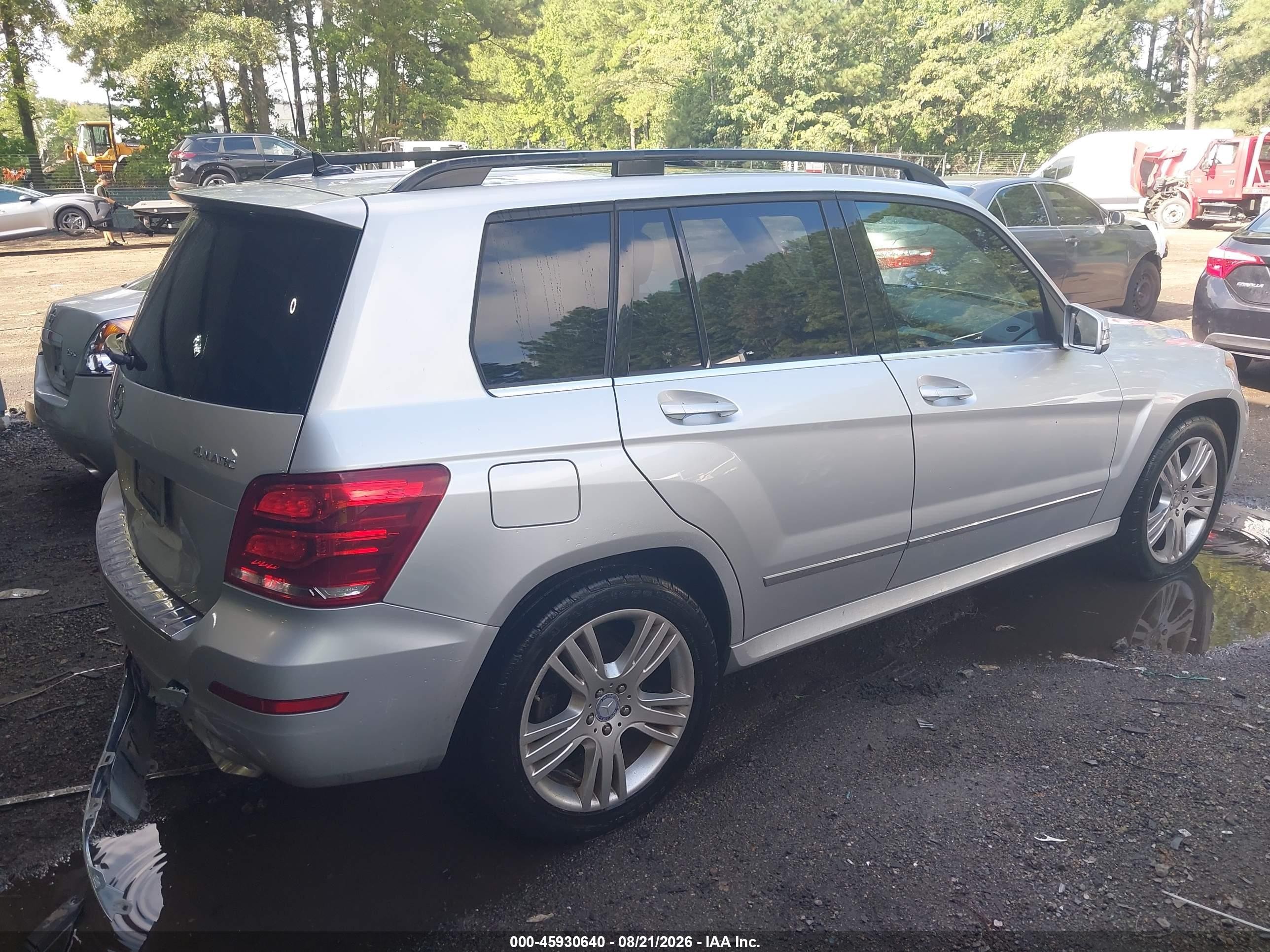 2013 Mercedes-benz Glk 350 4matic Серебряный vin: WDCGG8JB7DG150784