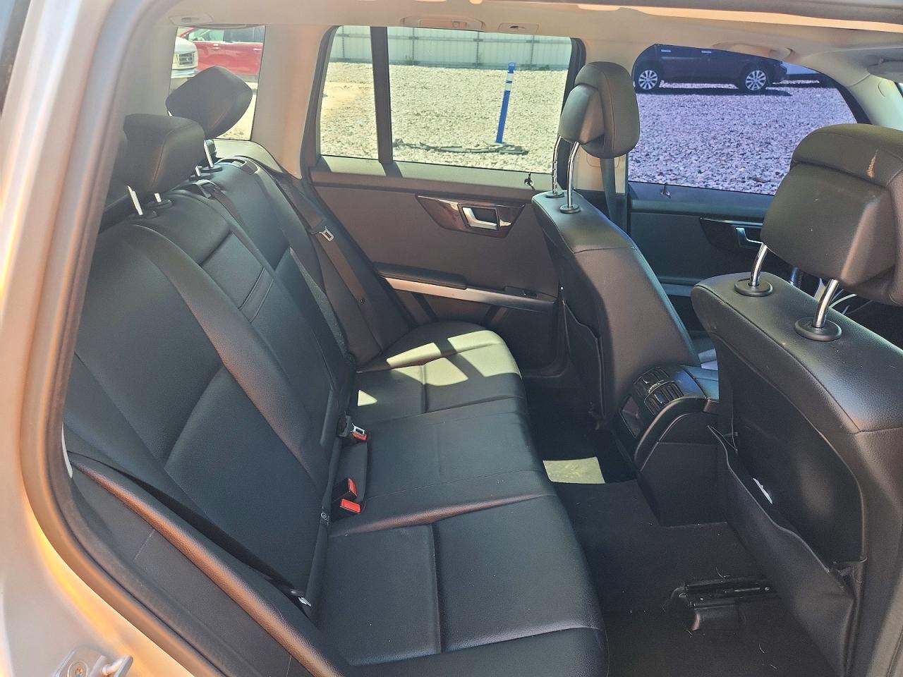 2014 Mercedes-benz Glk 350 4matic Silver vin: WDCGG8JB7EG166937