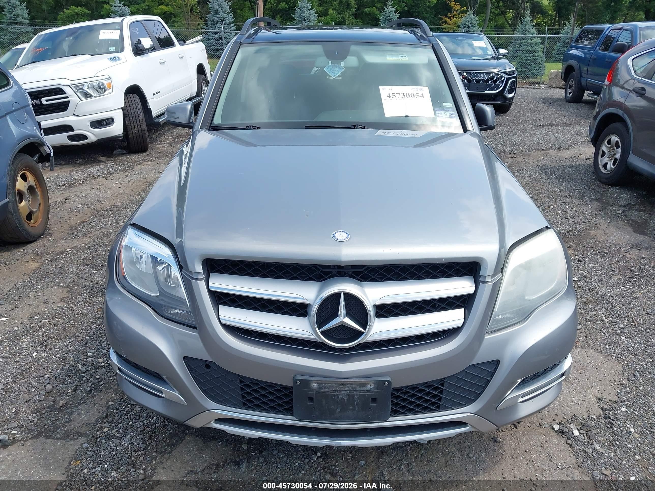 2014 Mercedes-benz Glk 350 4matic Silver vin: WDCGG8JB7EG200942
