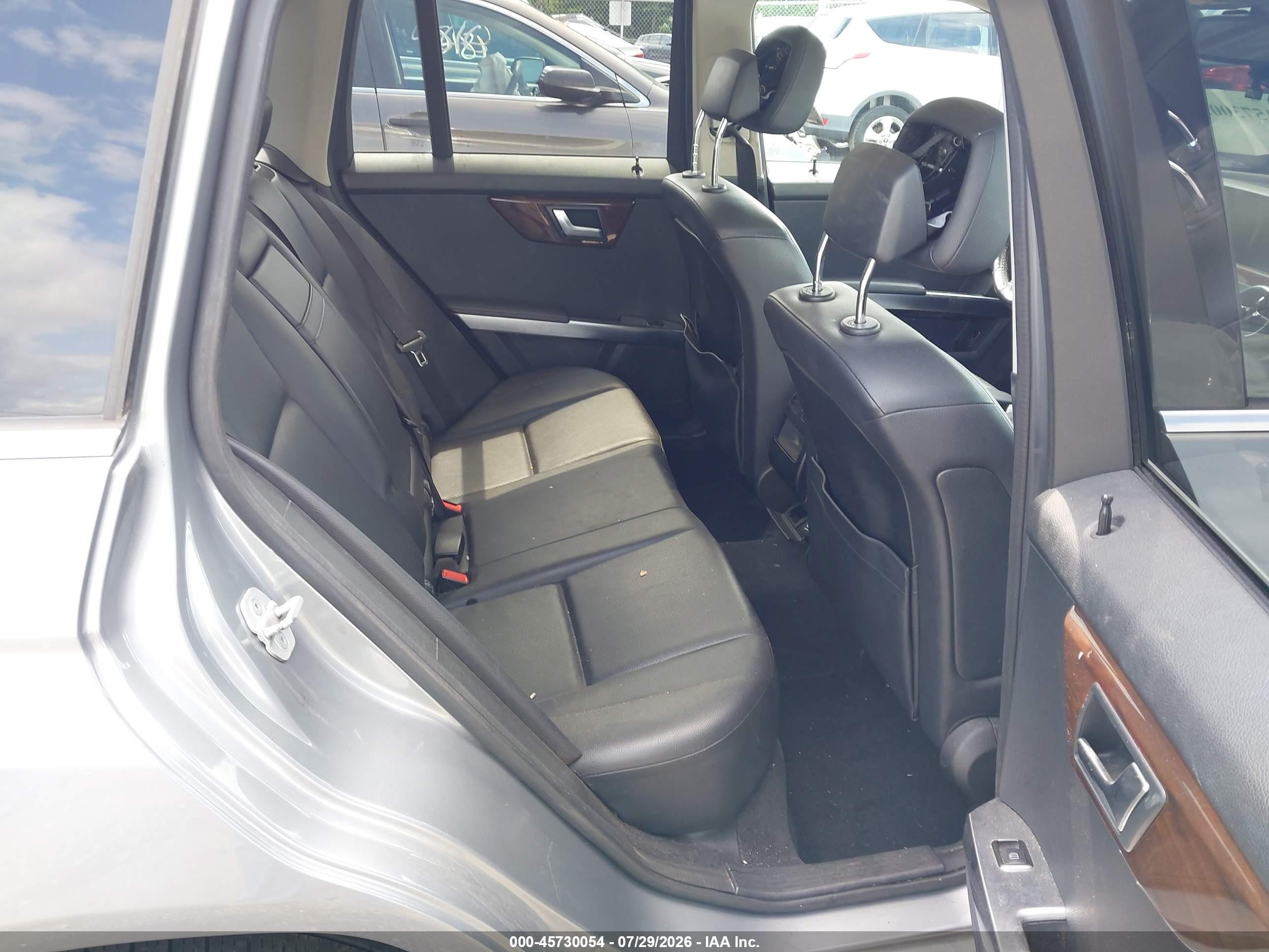 2014 Mercedes-benz Glk 350 4matic Silver vin: WDCGG8JB7EG200942