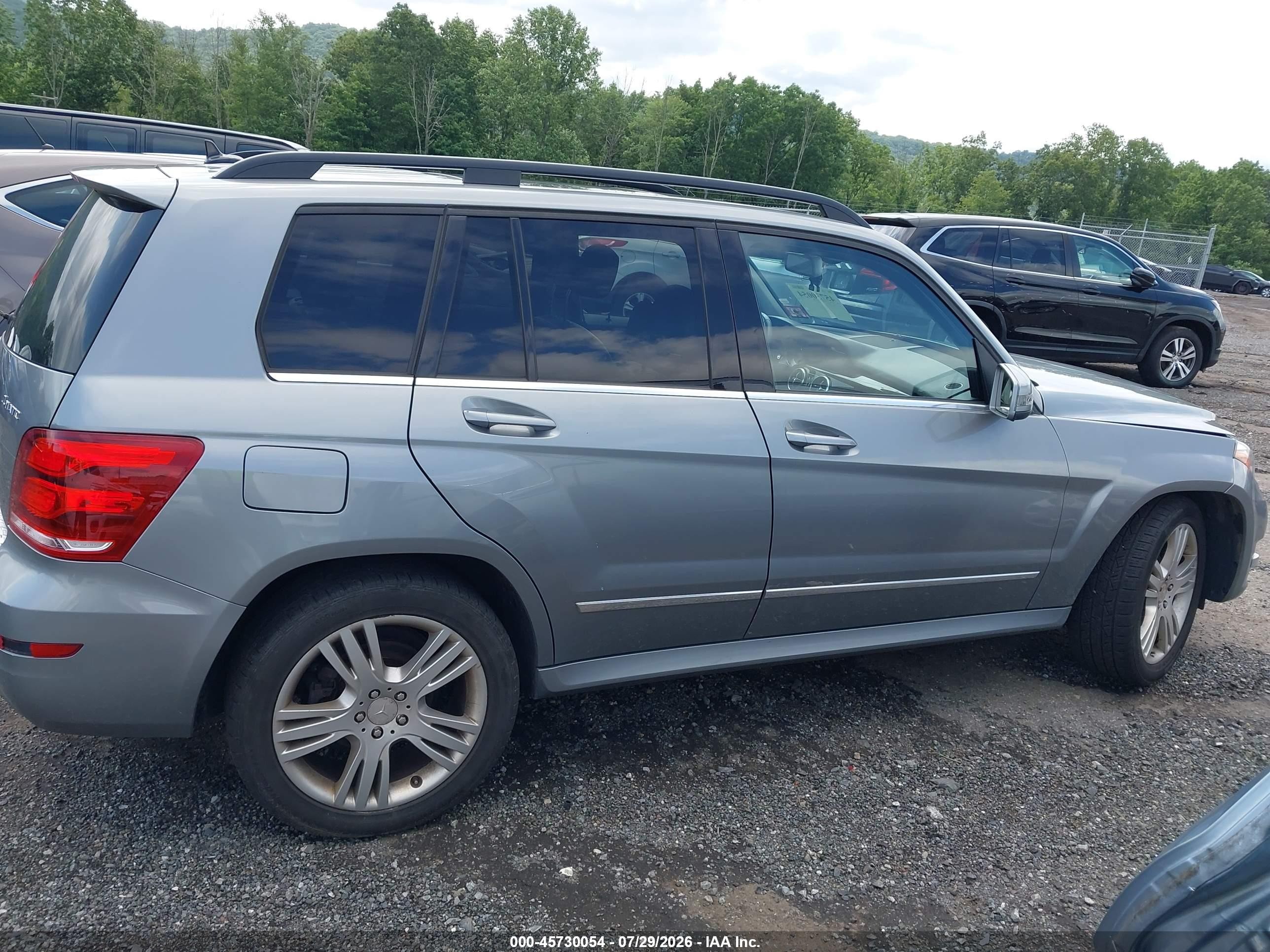 2014 Mercedes-benz Glk 350 4matic Silver vin: WDCGG8JB7EG200942