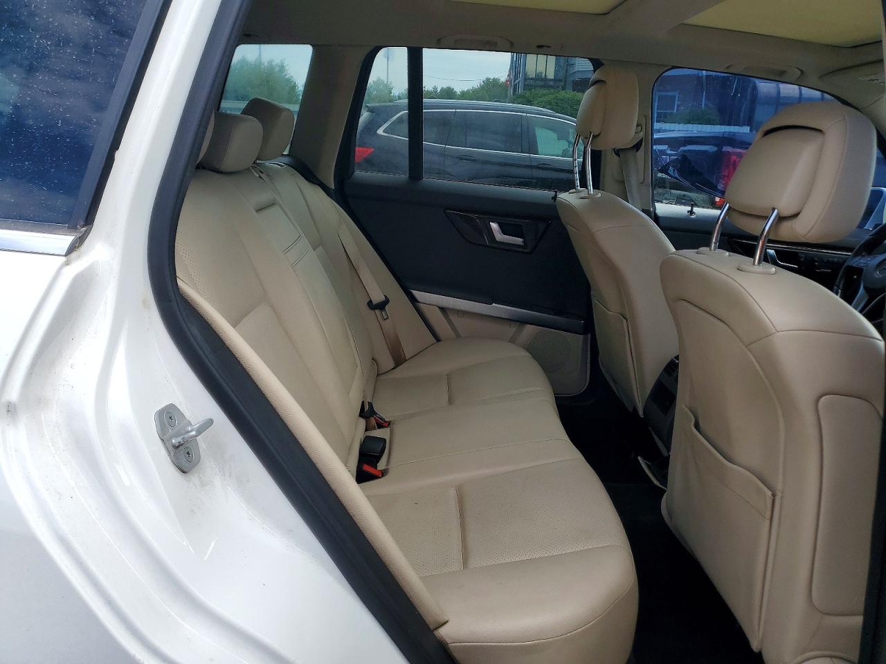 2015 Mercedes-benz Glk 350 4matic White vin: WDCGG8JB7FG364824