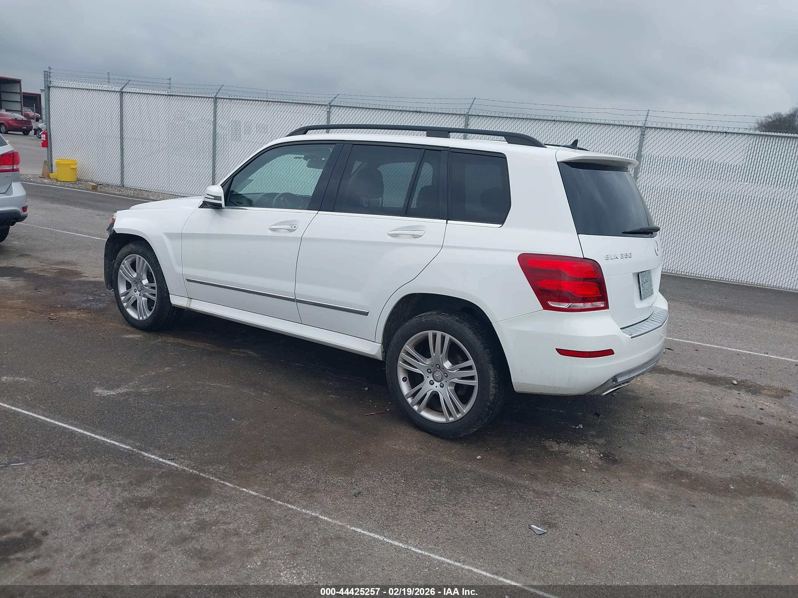 2015 Mercedes-benz Glk 350 4matic White vin: WDCGG8JB7FG378402