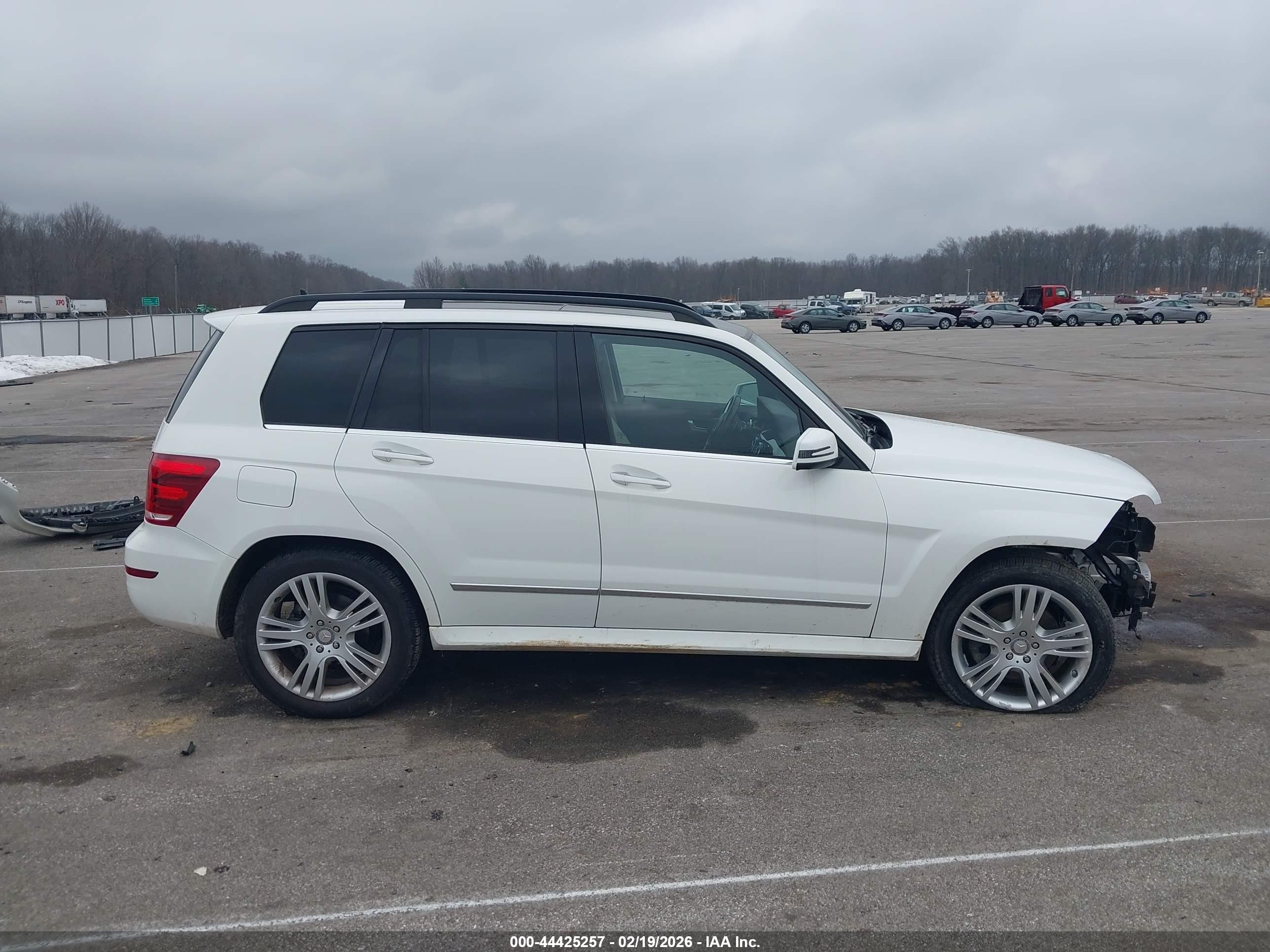 2015 Mercedes-benz Glk 350 4matic White vin: WDCGG8JB7FG378402