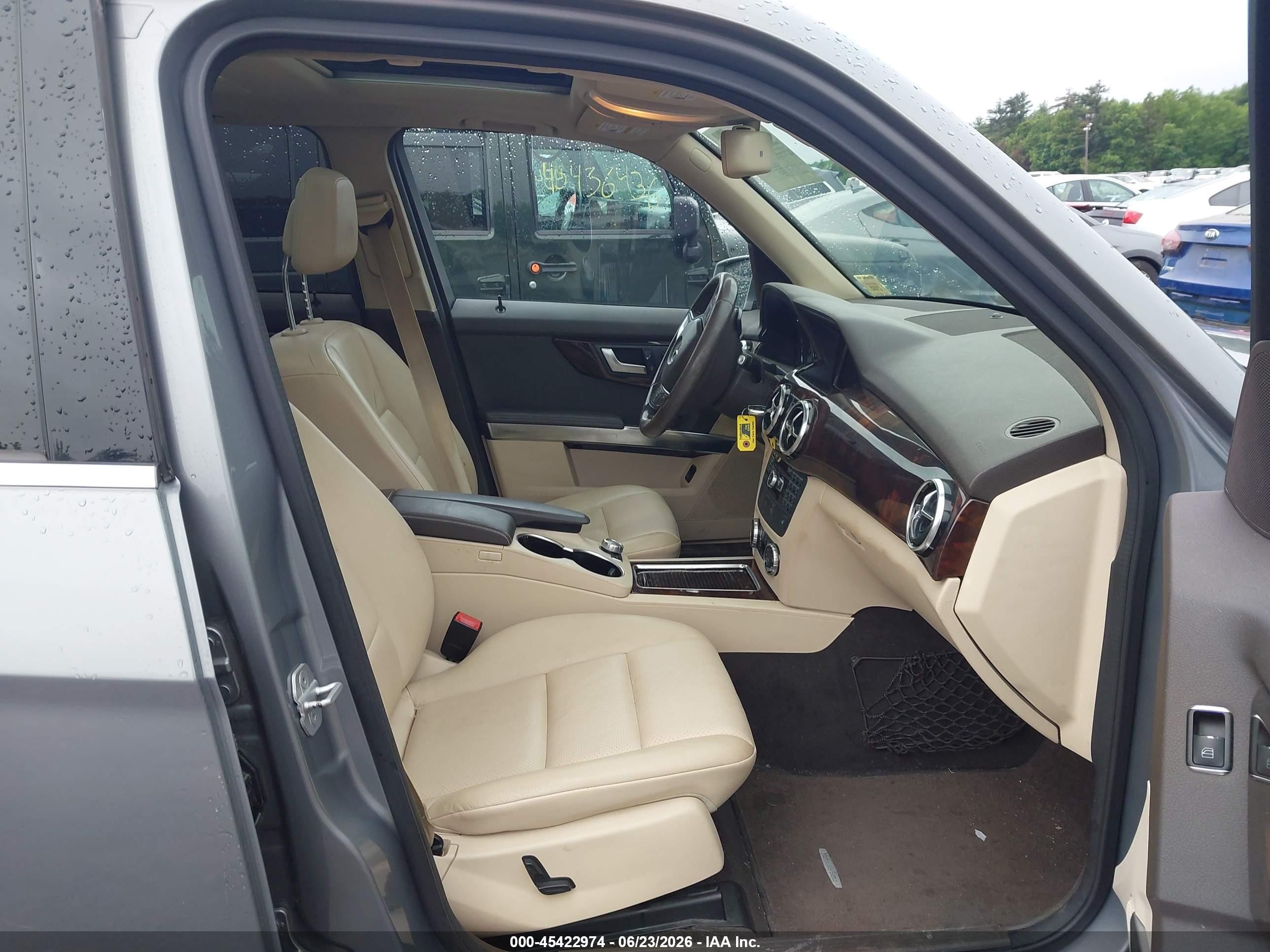 2013 Mercedes-benz Glk 350 4matic Silver vin: WDCGG8JB8DG094936
