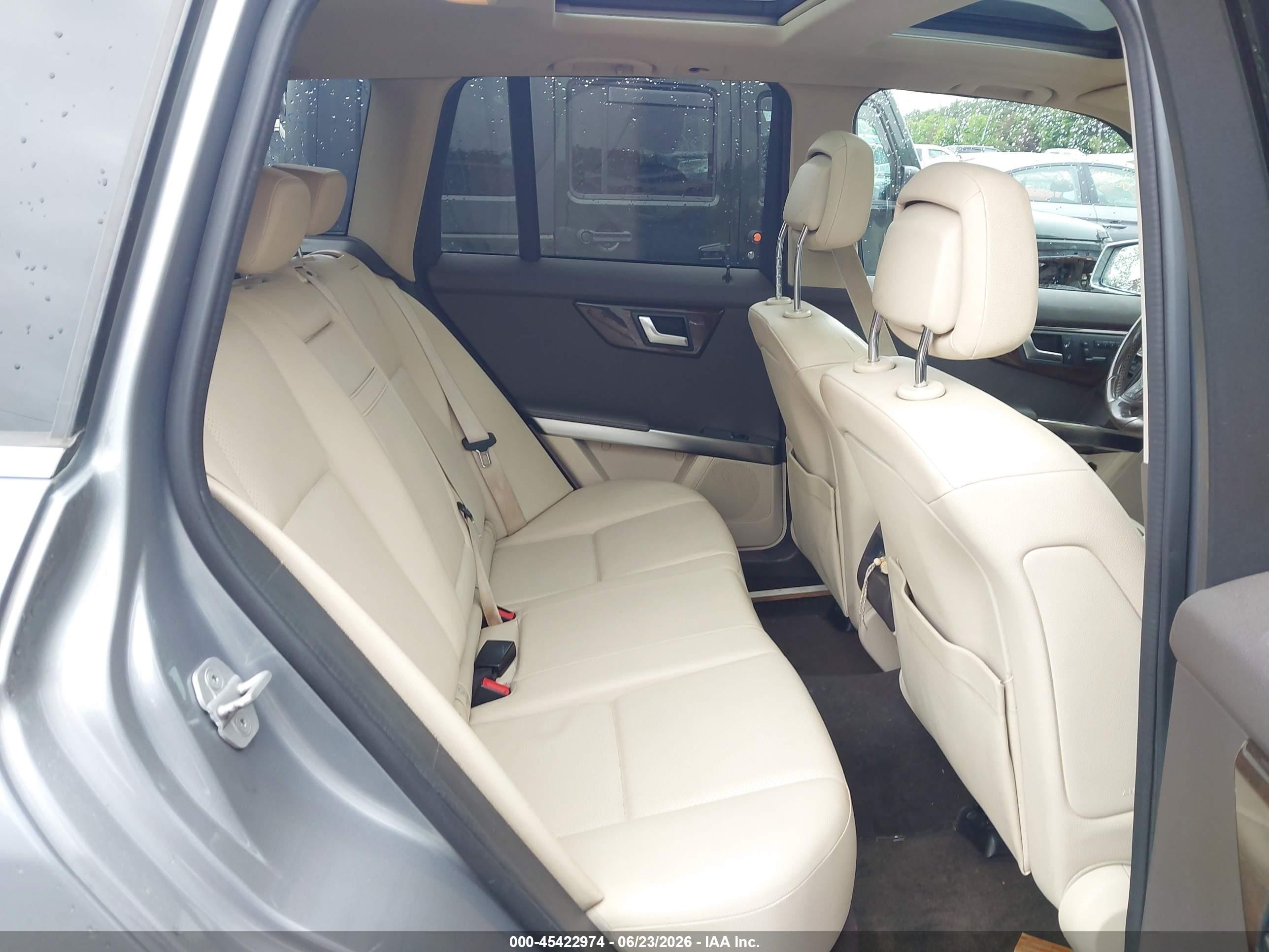 2013 Mercedes-benz Glk 350 4matic Silver vin: WDCGG8JB8DG094936