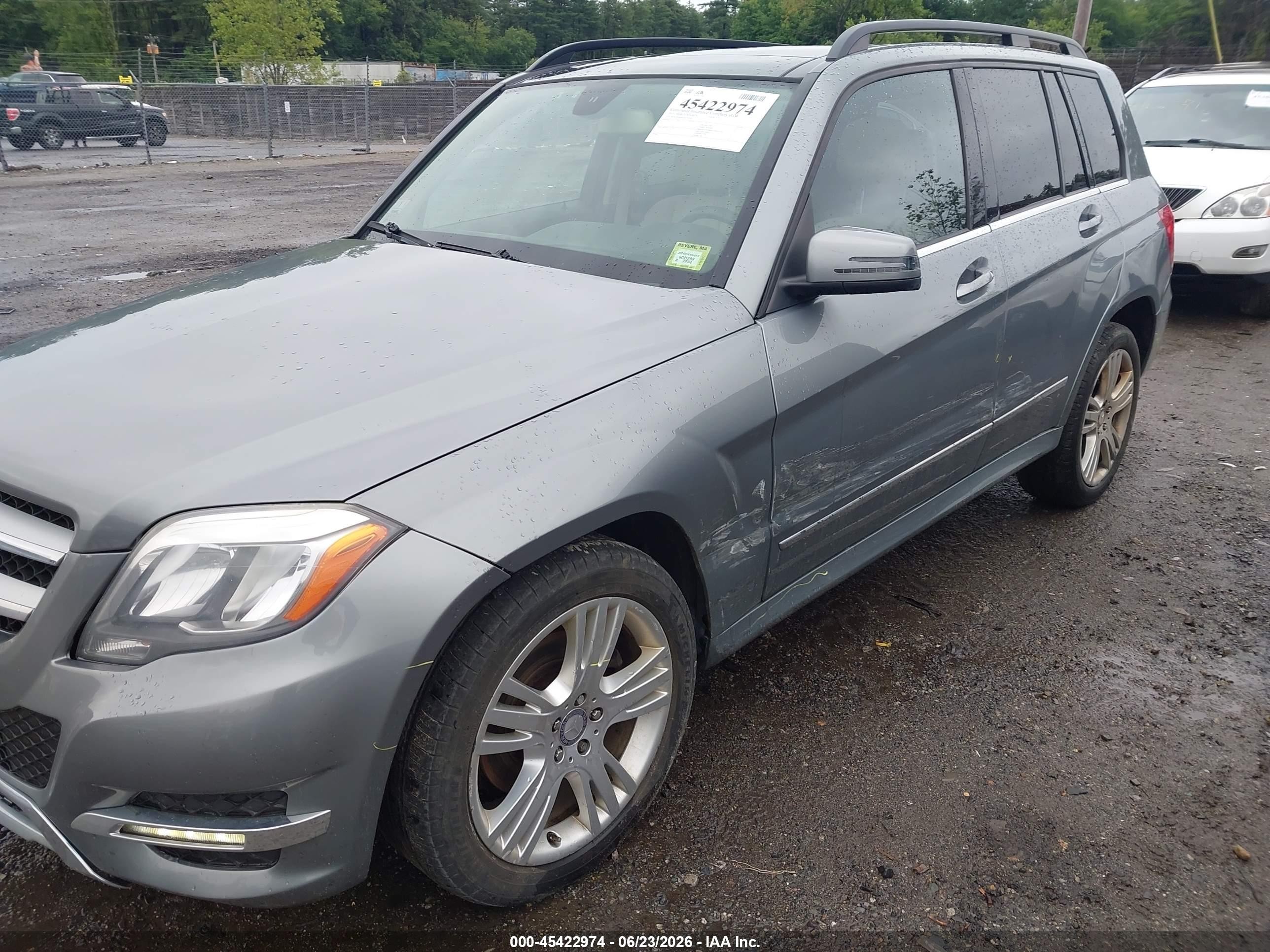 2013 Mercedes-benz Glk 350 4matic Silver vin: WDCGG8JB8DG094936