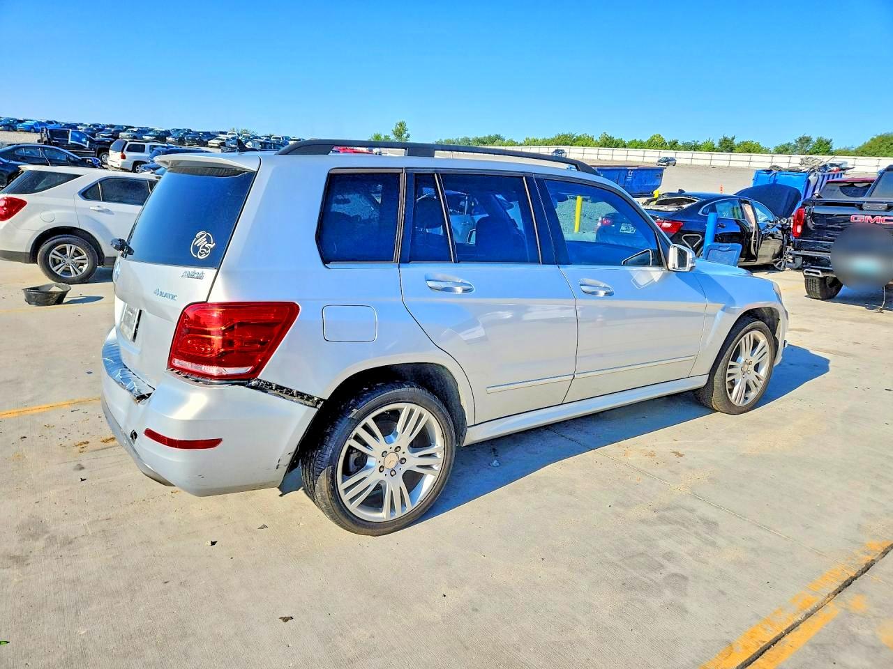 2014 Mercedes-benz Glk 350 4matic Silver vin: WDCGG8JB8EG284236