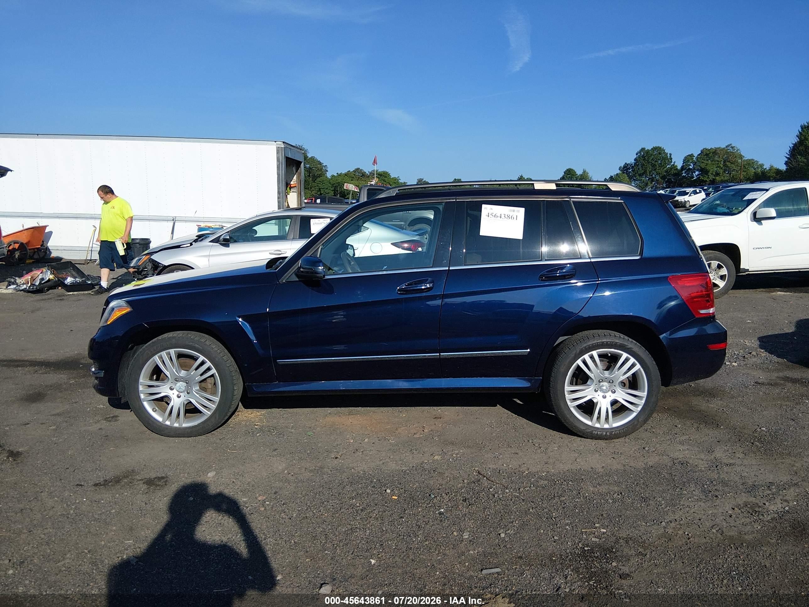 2015 Mercedes-benz Glk 350 4matic Dark Blue vin: WDCGG8JB8FG360975