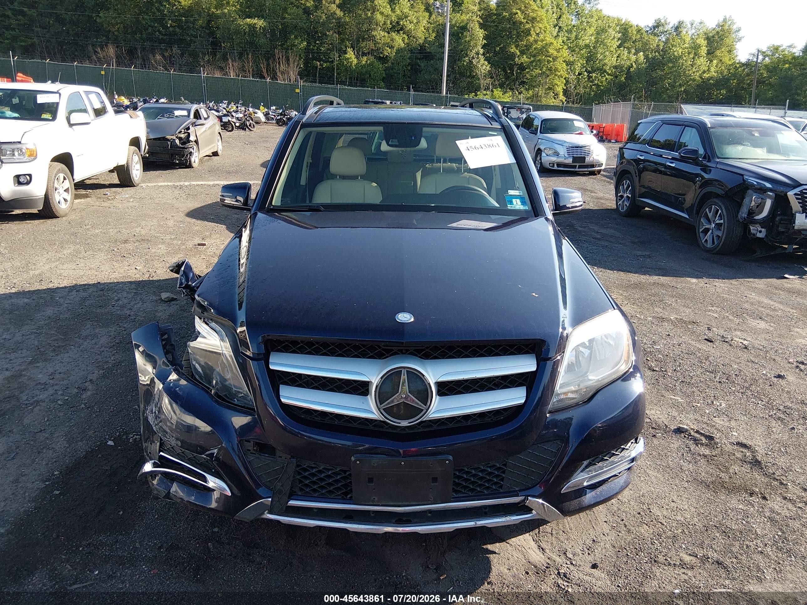 2015 Mercedes-benz Glk 350 4matic Dark Blue vin: WDCGG8JB8FG360975