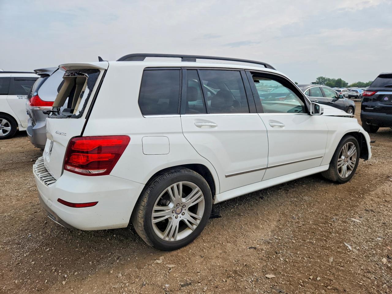 2013 Mercedes-benz Glk 350 4matic White vin: WDCGG8JB9DG116491