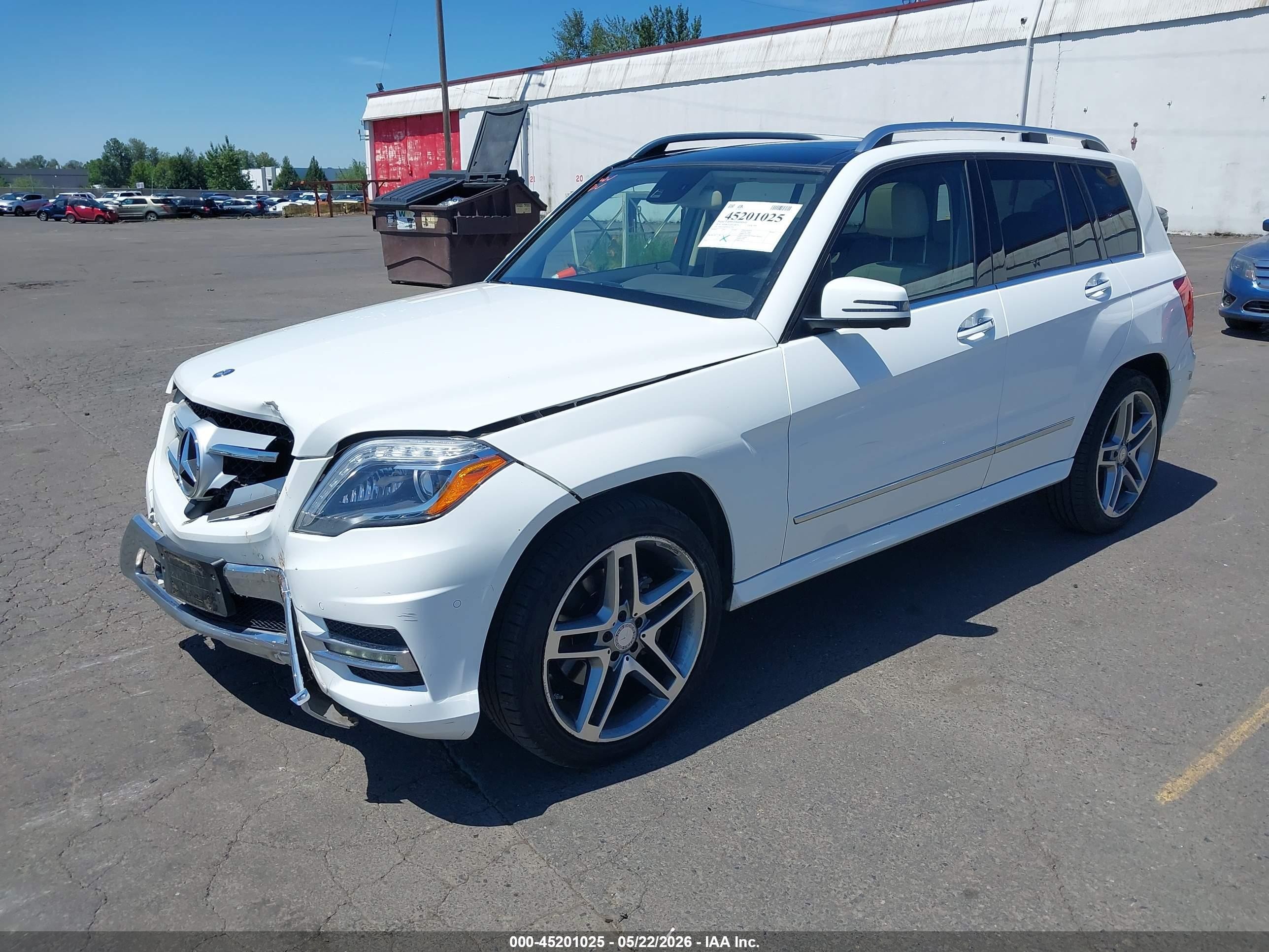 2014 Mercedes-benz Glk 350 4matic White vin: WDCGG8JB9EG177910